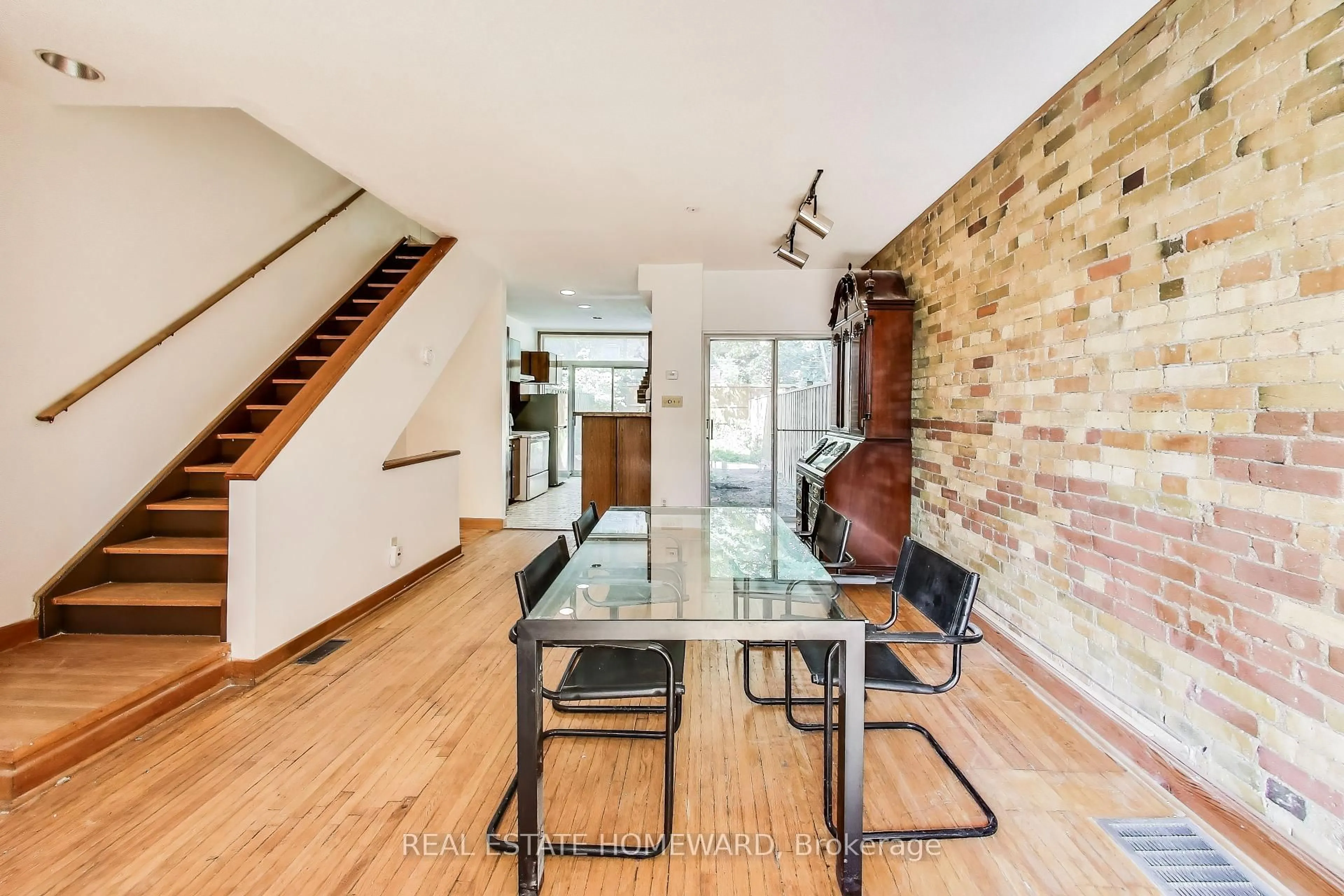 Dining room, unknown for 248 Cottingham St, Toronto Ontario M4V 1C6