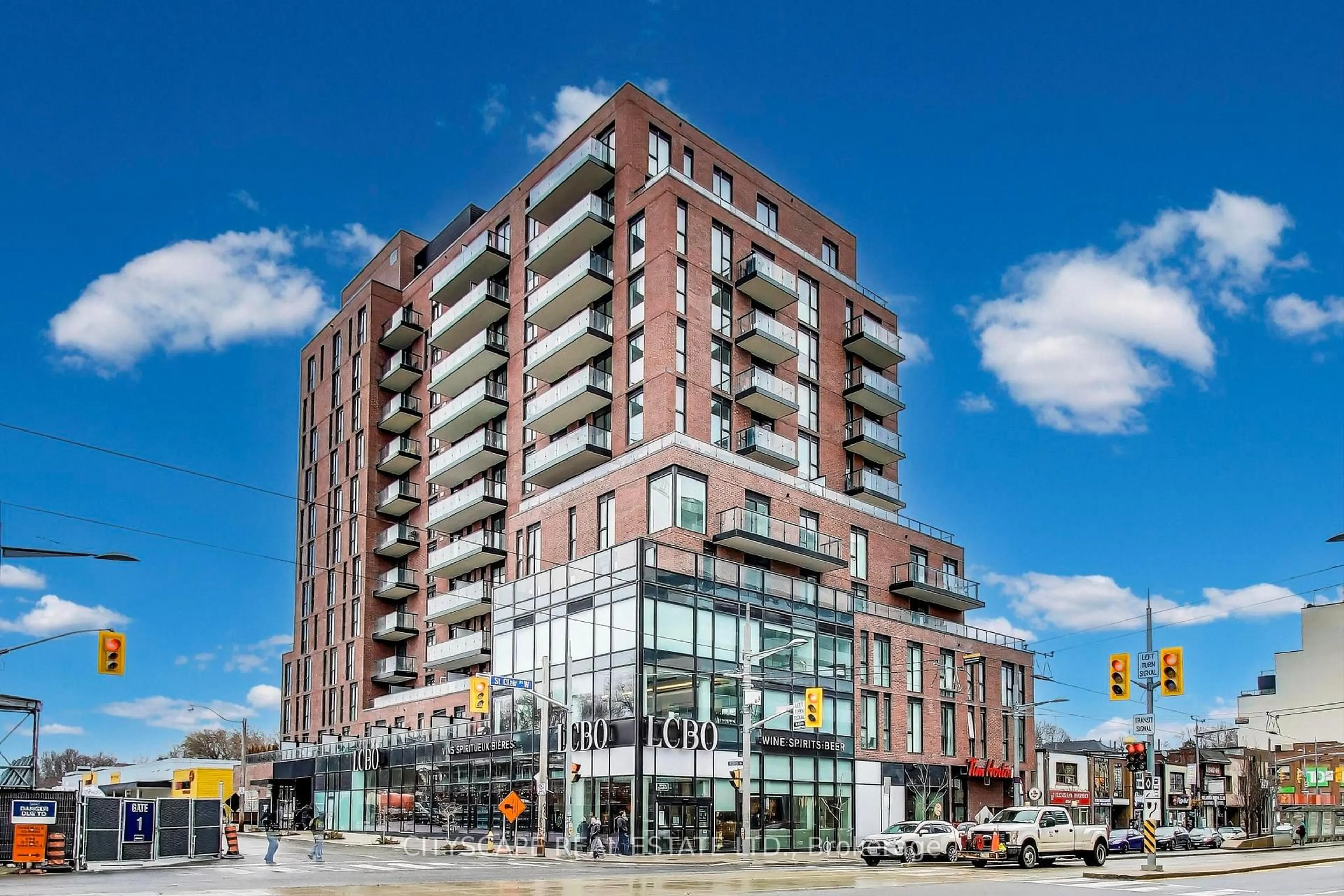 Unknown for 185 Alberta Ave #1210, Toronto Ontario M6C 0A5