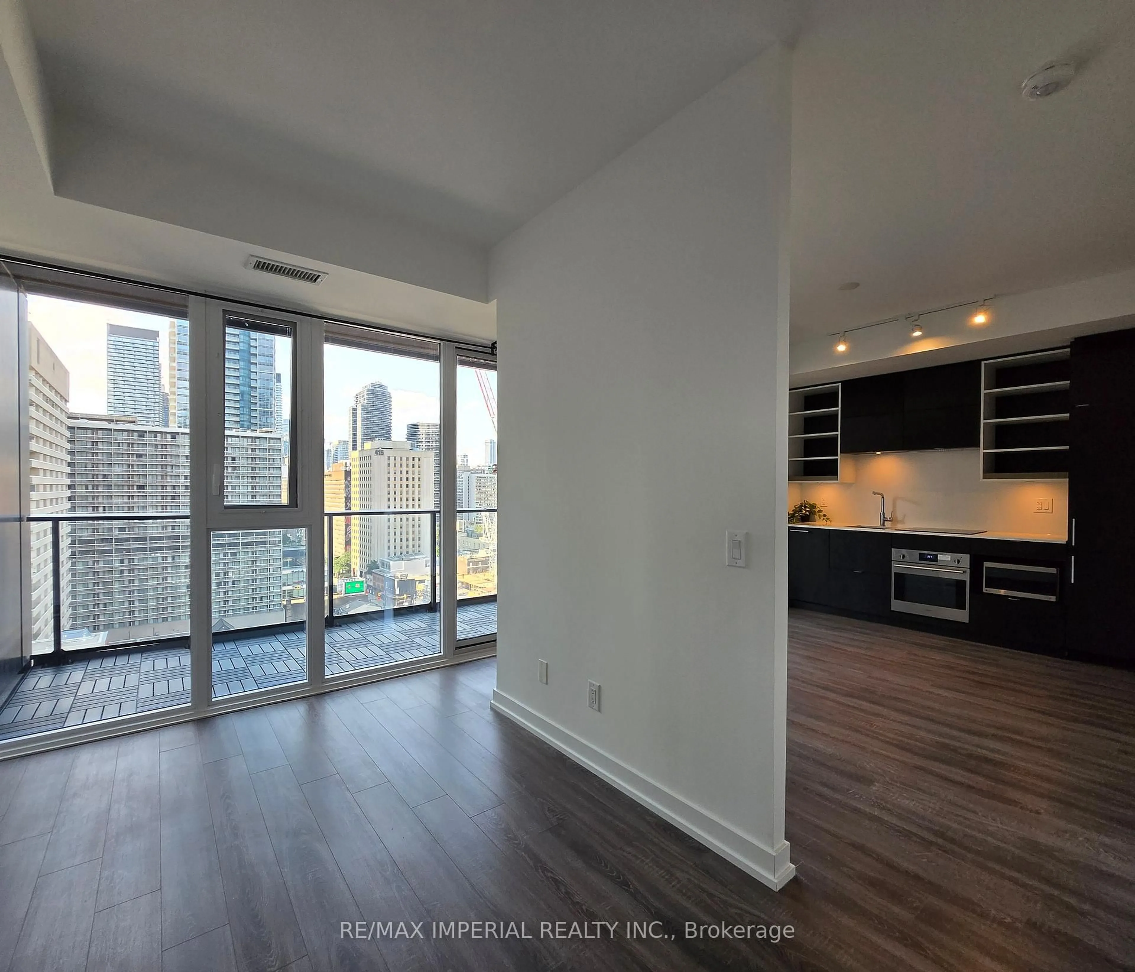 Unknown for 20 Edward St #1501, Toronto Ontario M5G 0C5