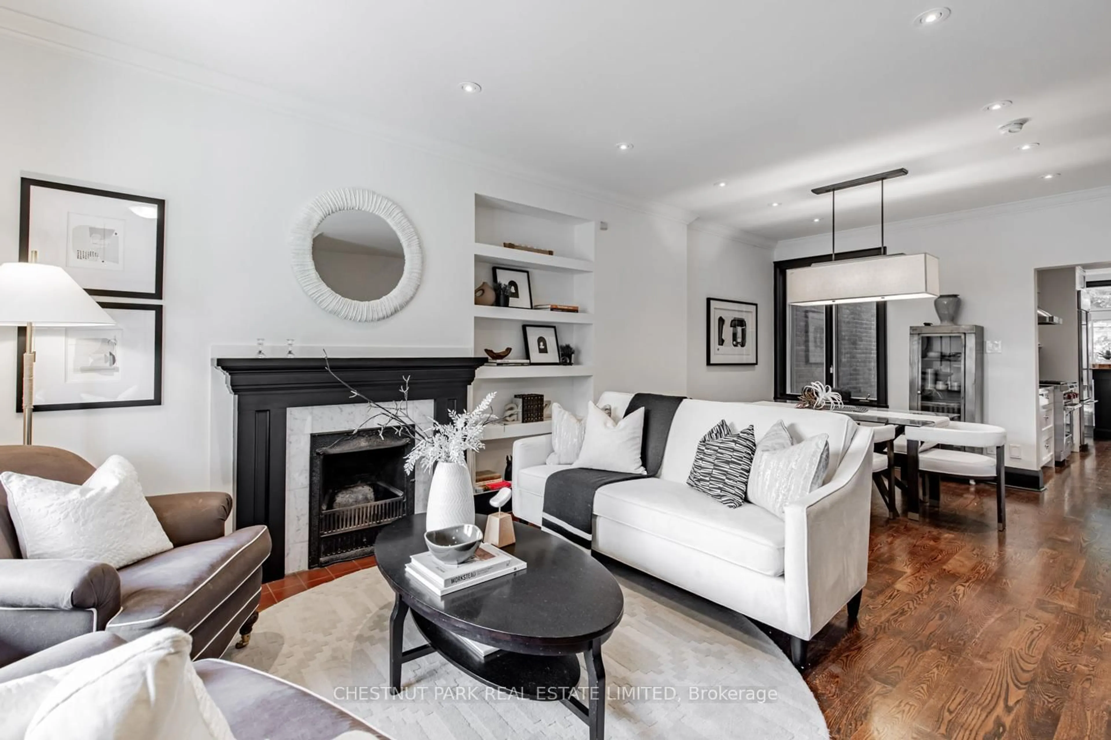 Living room with furniture, unknown for 244 Cottingham St, Toronto Ontario M4V 1C6