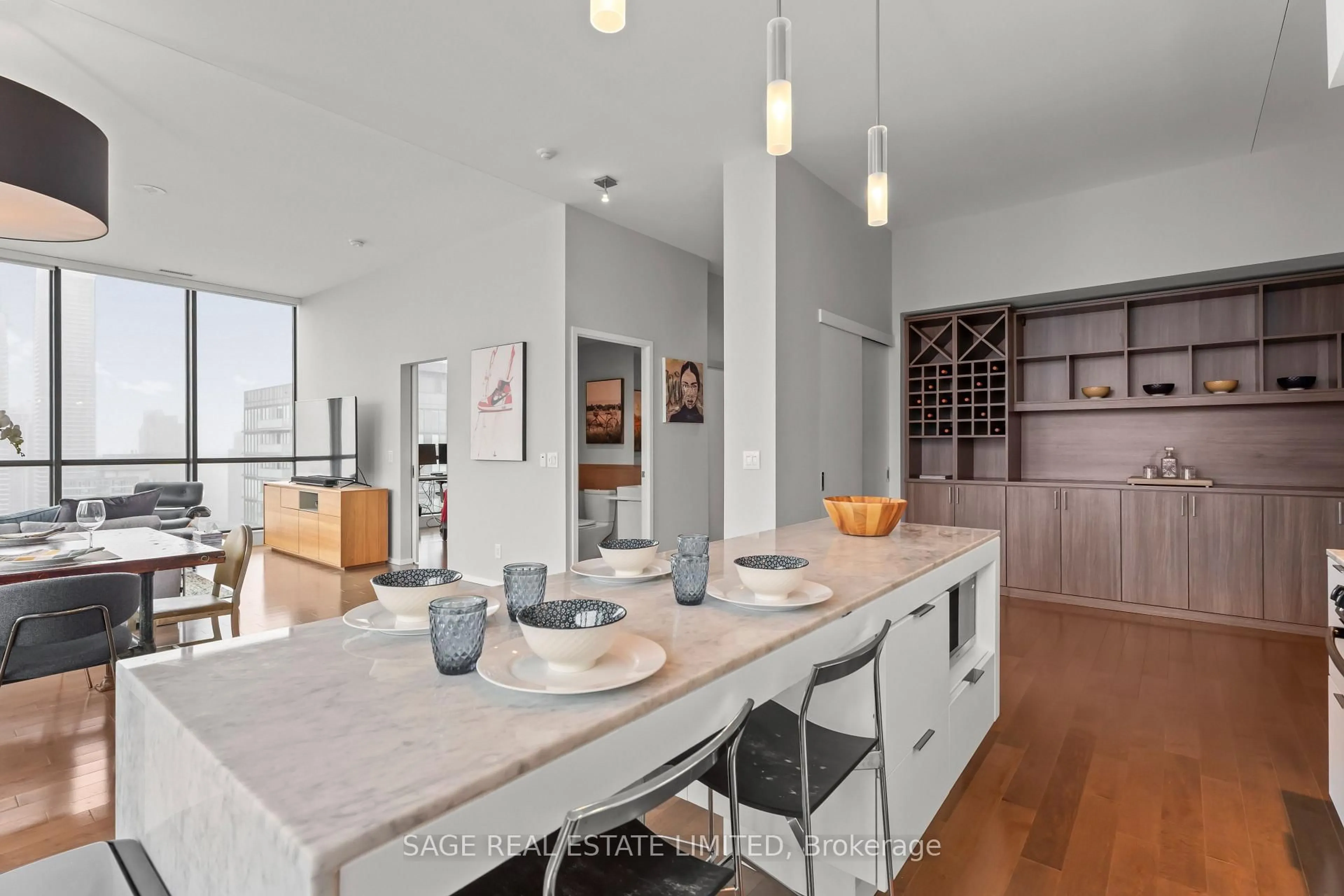 Open concept kitchen, unknown for 8 Charlotte St #3505, Toronto Ontario M5V 0K4