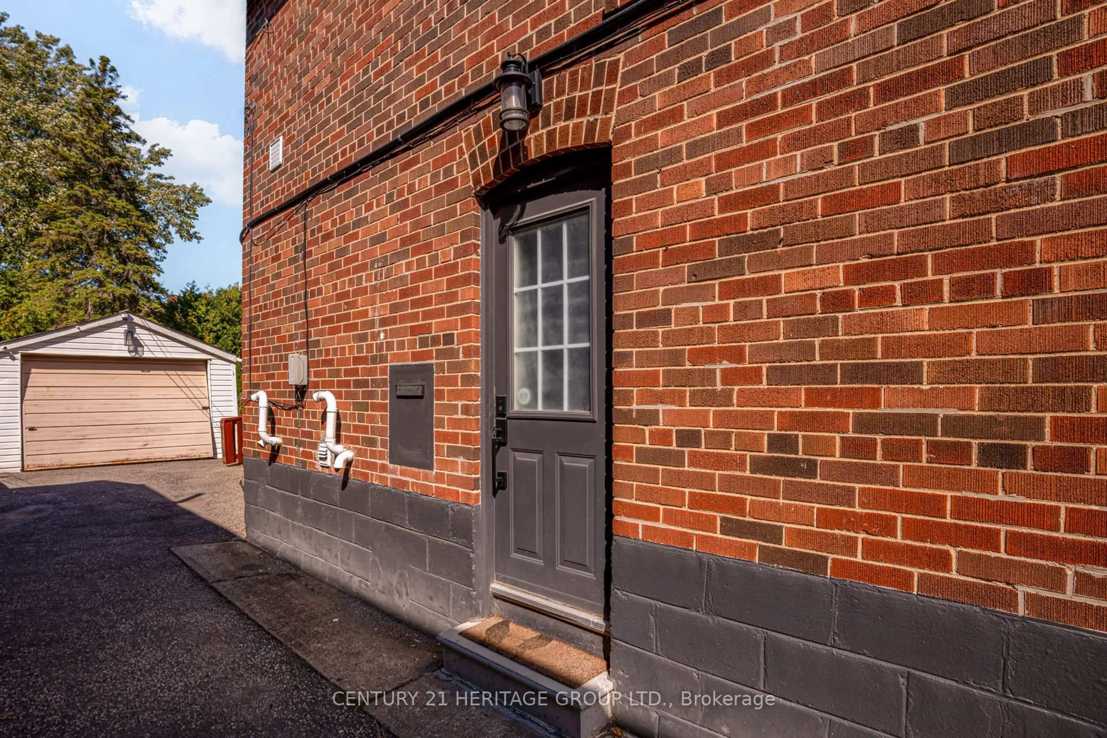 Home with brick exterior material, street for 576 Broadway Ave, Toronto Ontario M4G 2S3