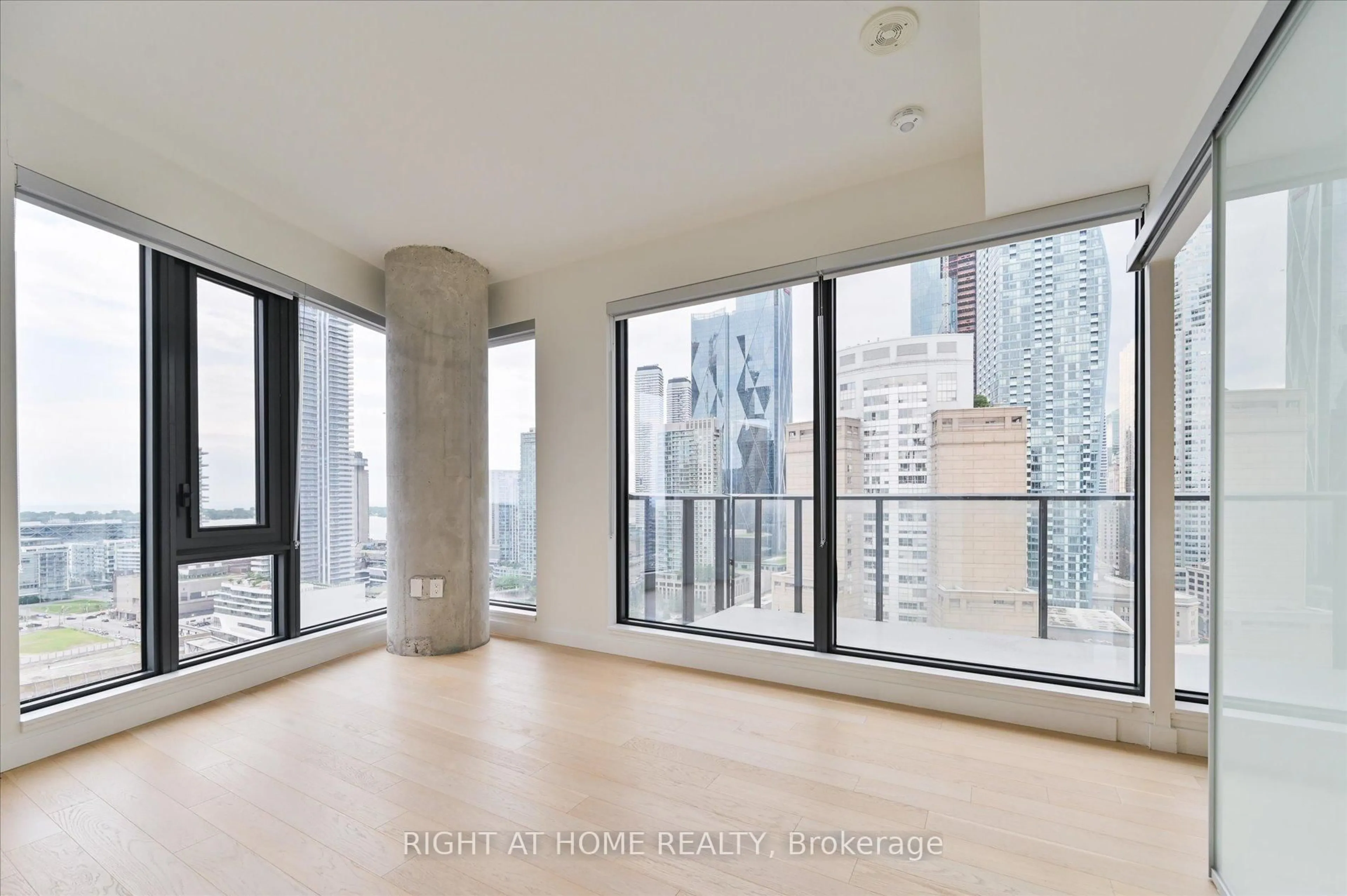 A pic of a room for 2A Church St #2205, Toronto Ontario M5E 0E1