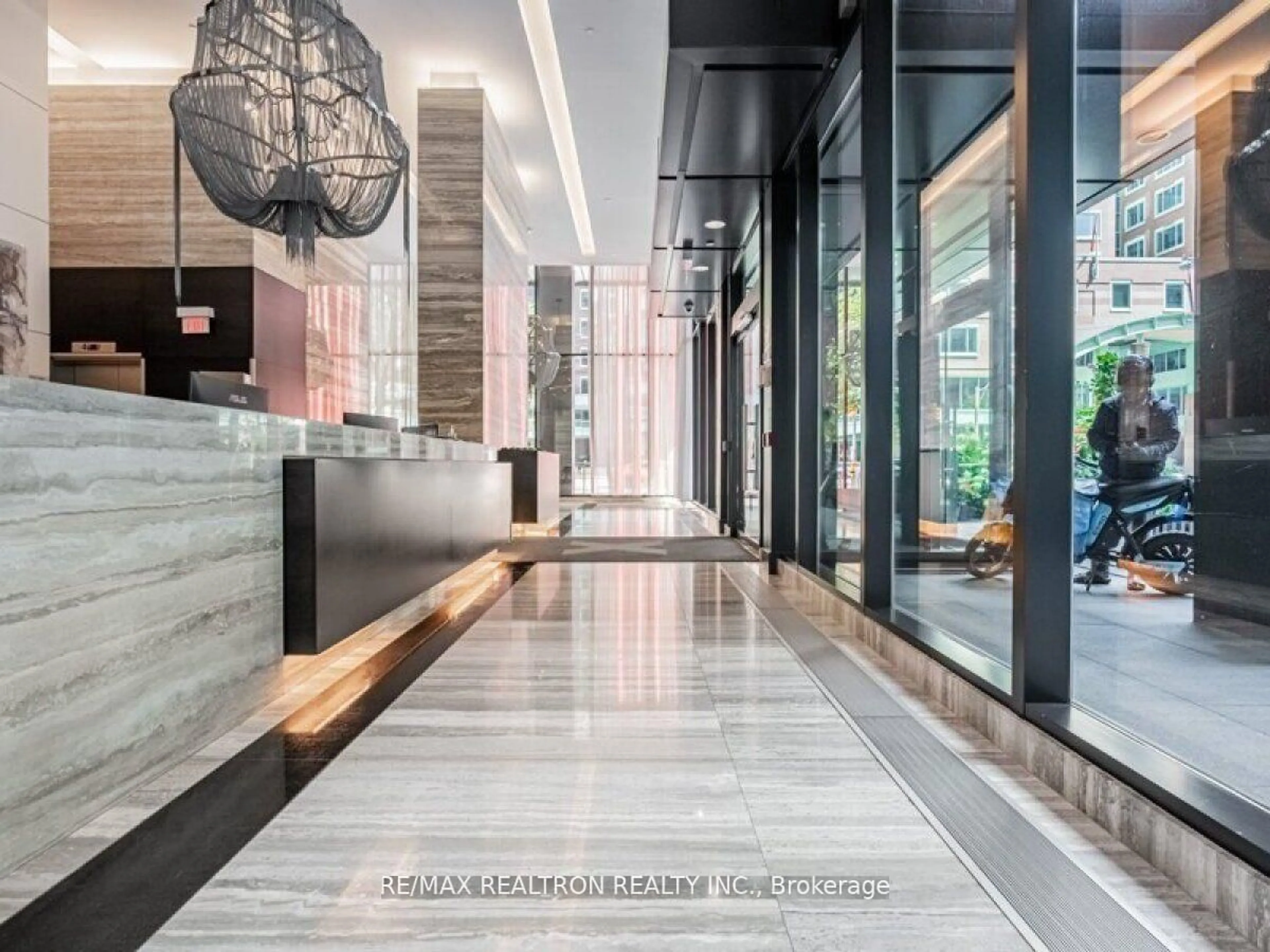 Unknown for 110 Charles St #1902, Toronto Ontario M4Y 1T5