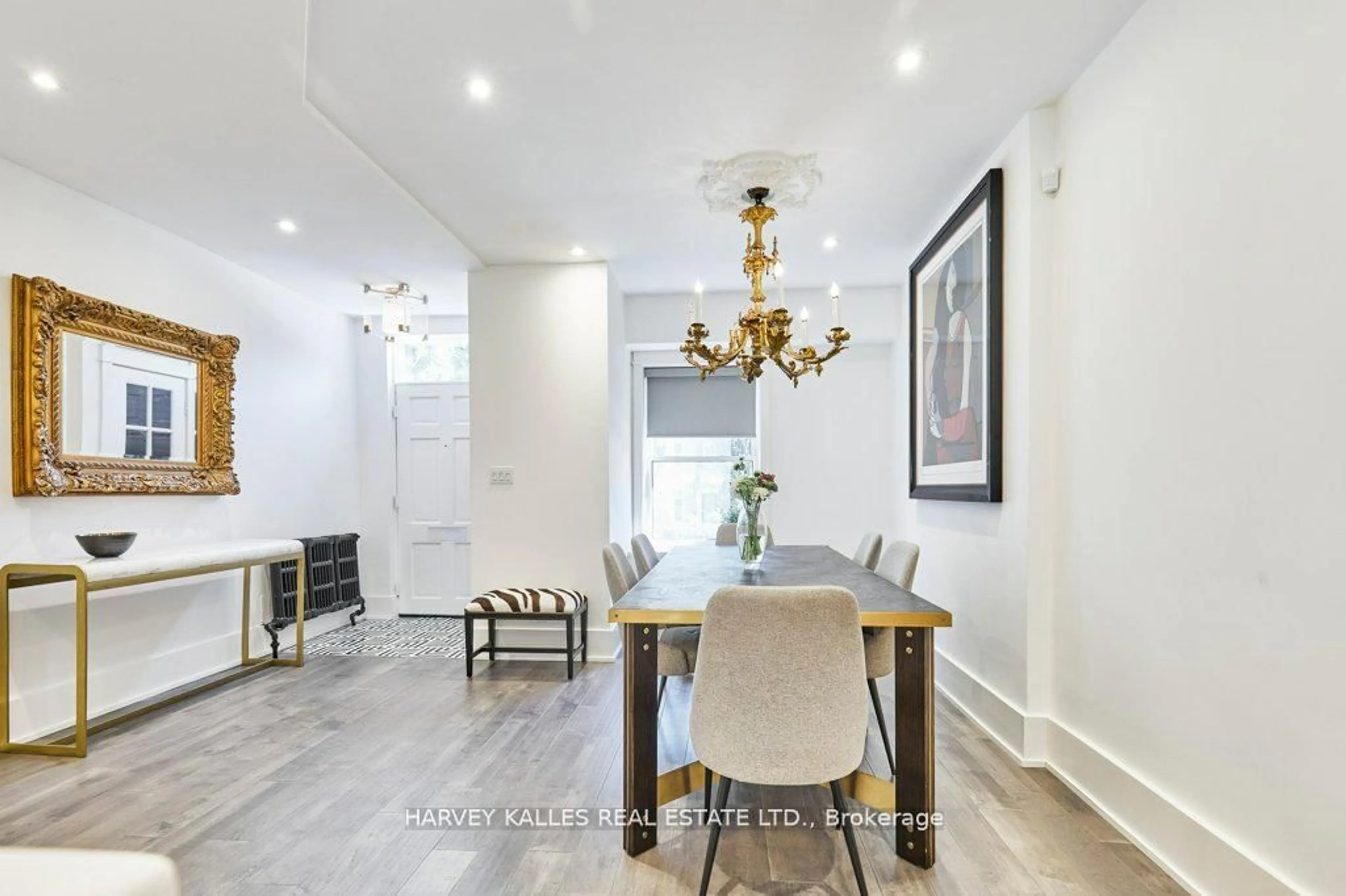 Dining room, unknown for 96 Balmoral Ave, Toronto Ontario M4V 1J4