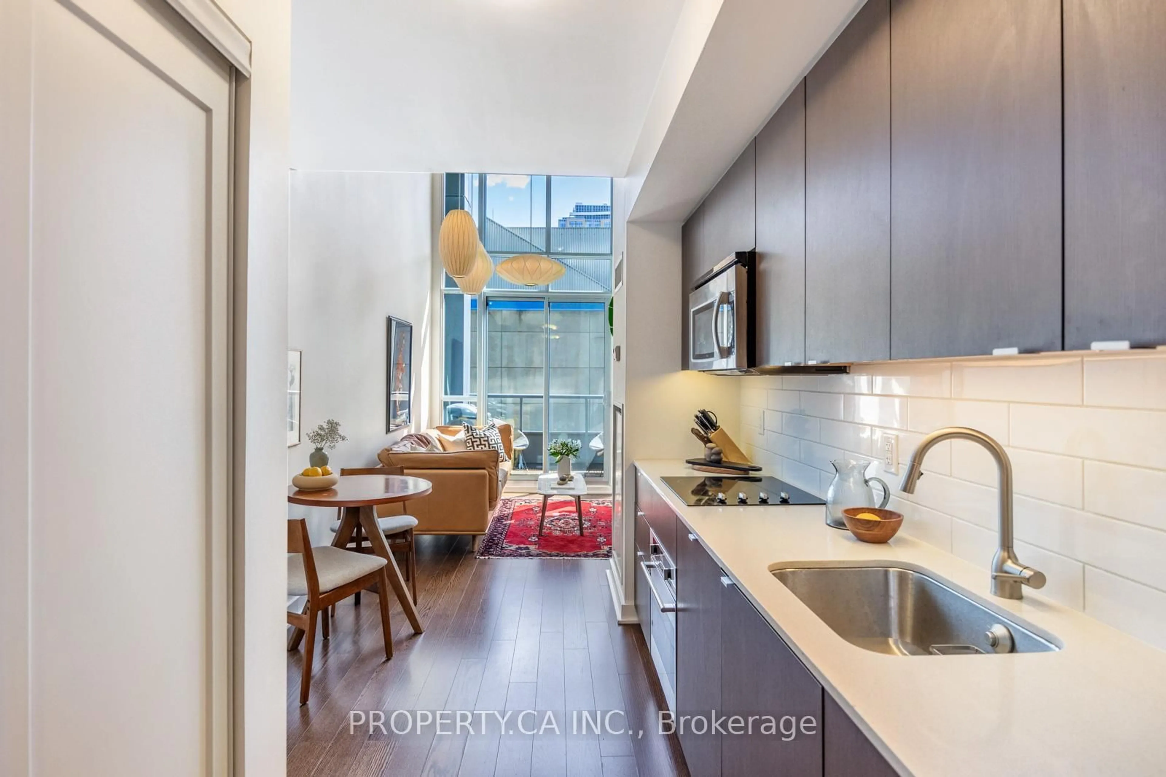 Unknown for 5 Hanna Ave #329, Toronto Ontario M6K 0B3