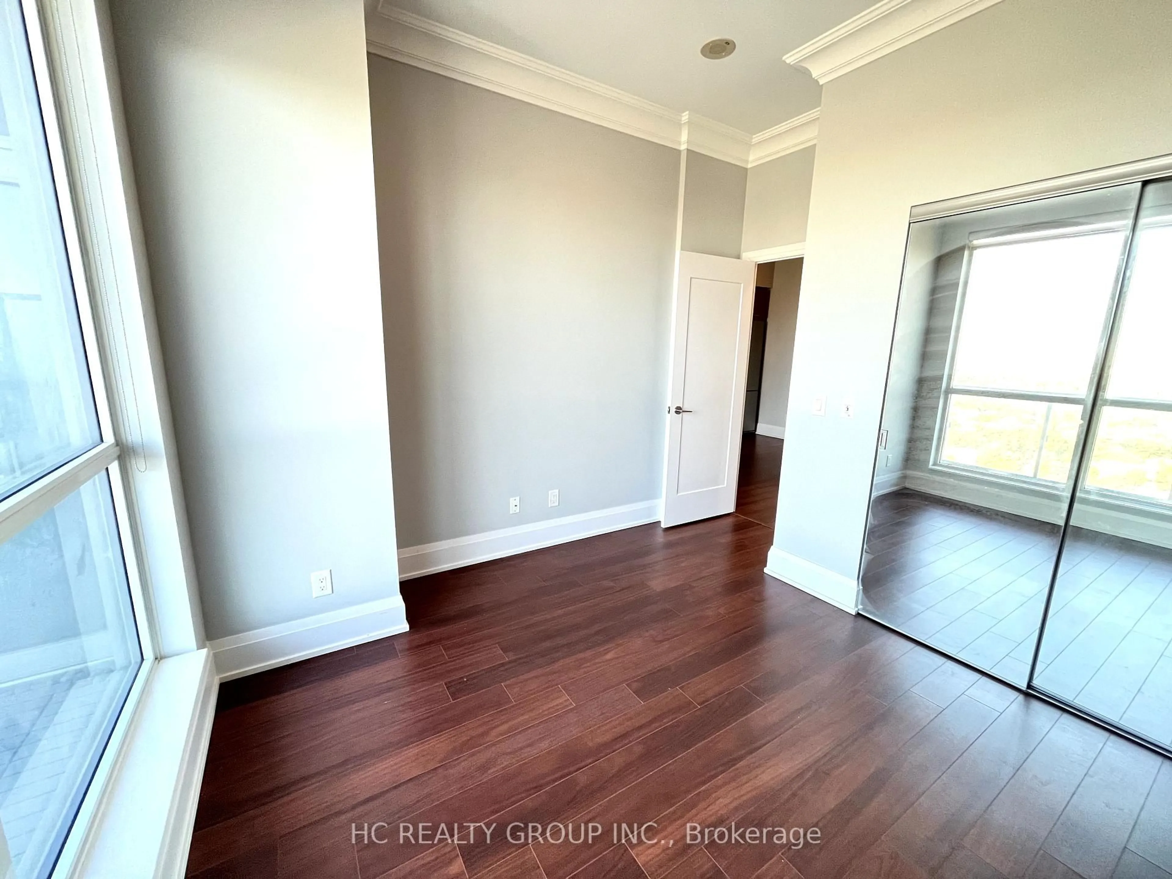 A pic of a room for 120 Harrison Garden Blvd #Ph5, Toronto Ontario M2N 0H1