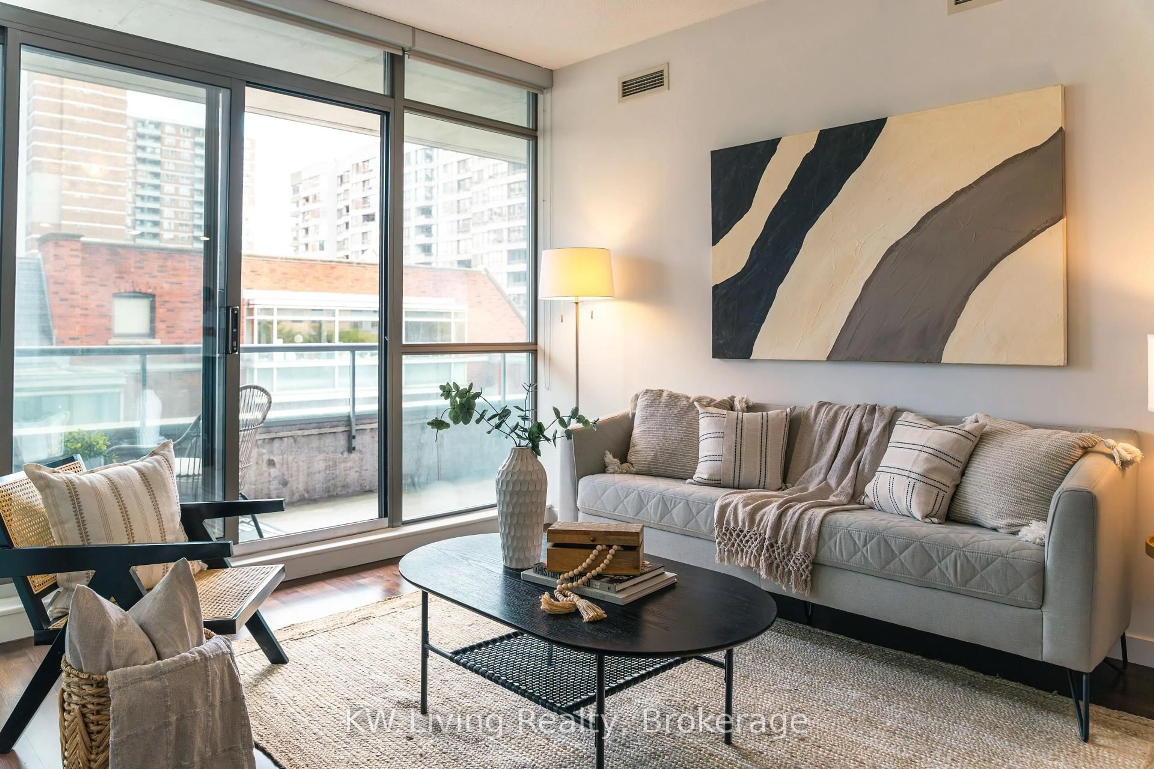 Living room with furniture, unknown for 281 Mutual St #509, Toronto Ontario M4Y 1X6