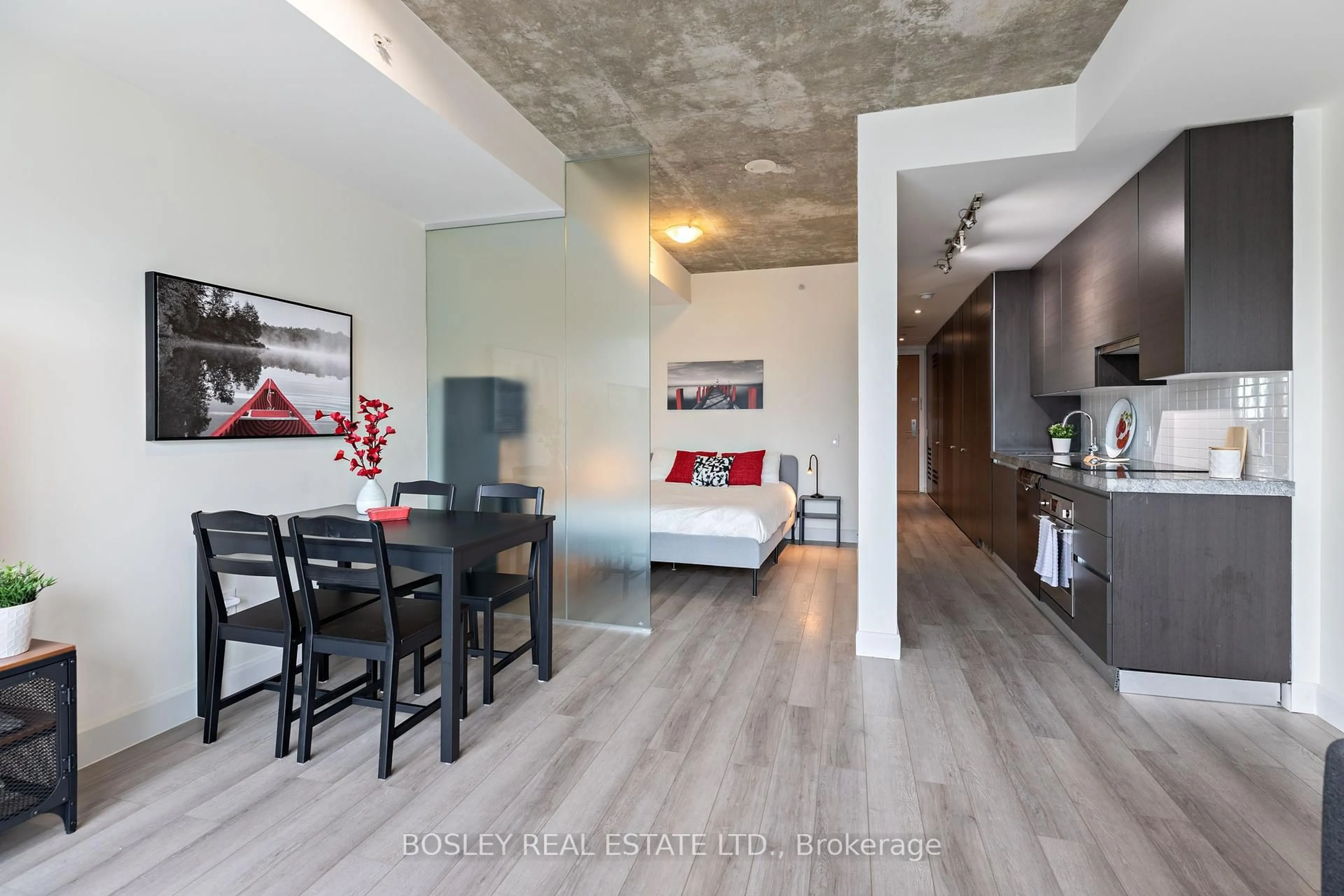 Unknown for 629 King St #816, Toronto Ontario M5V 1M5