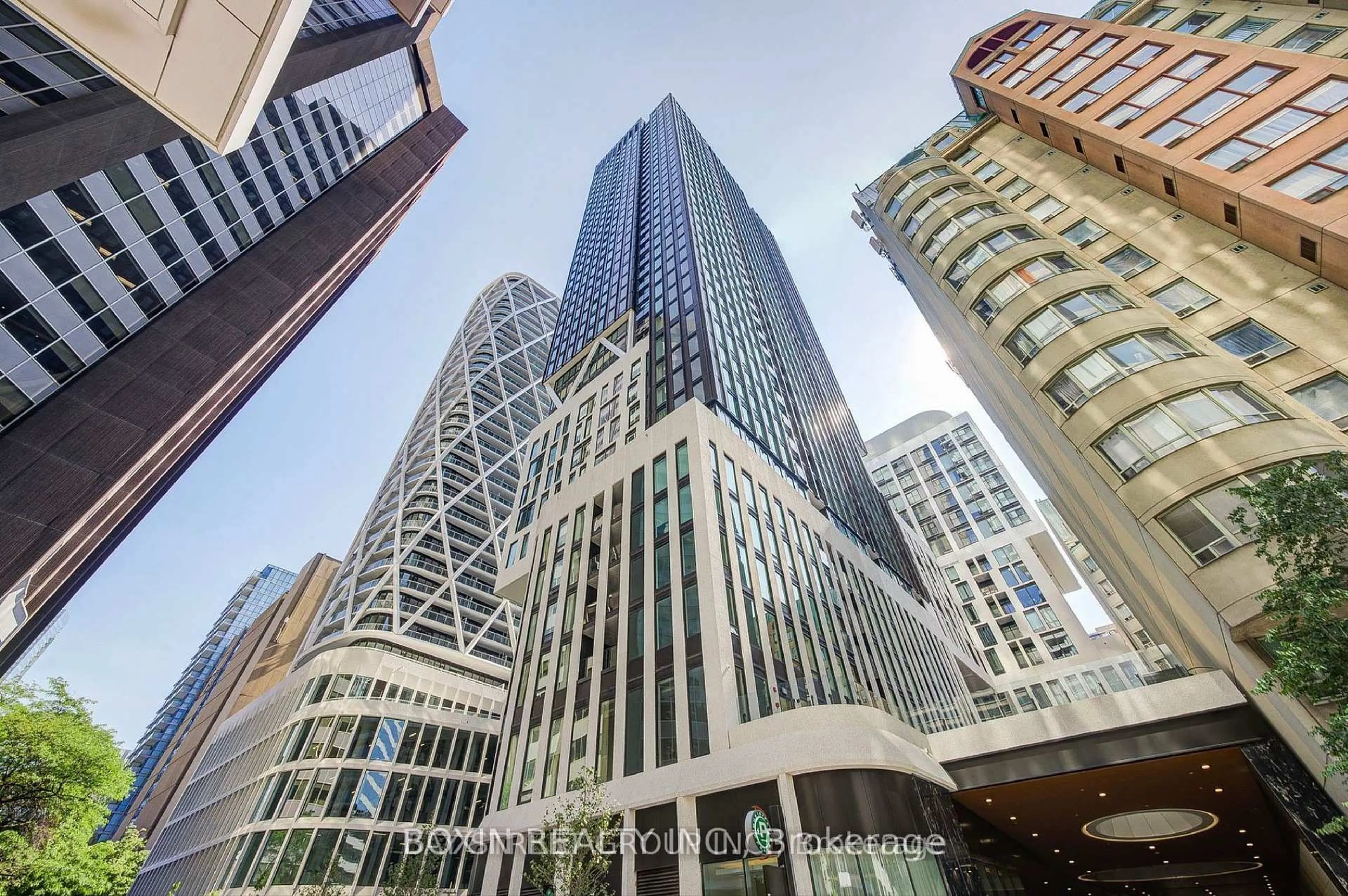 Unknown for 238 Simcoe St #3003, Toronto Ontario M5T 0E2