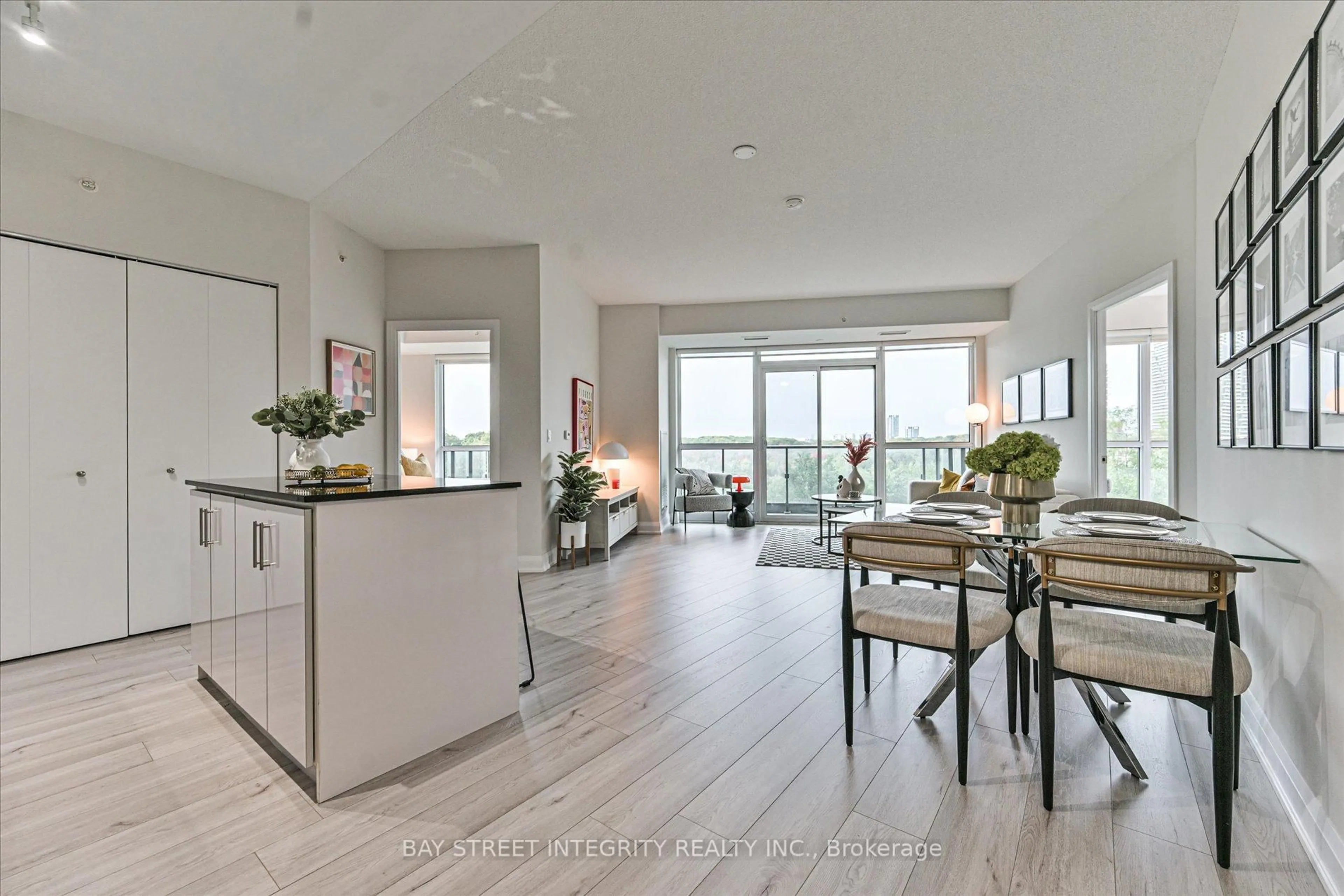 Open concept kitchen, unknown for 160 Vanderhoof Ave #415, Toronto Ontario M4G 0B7