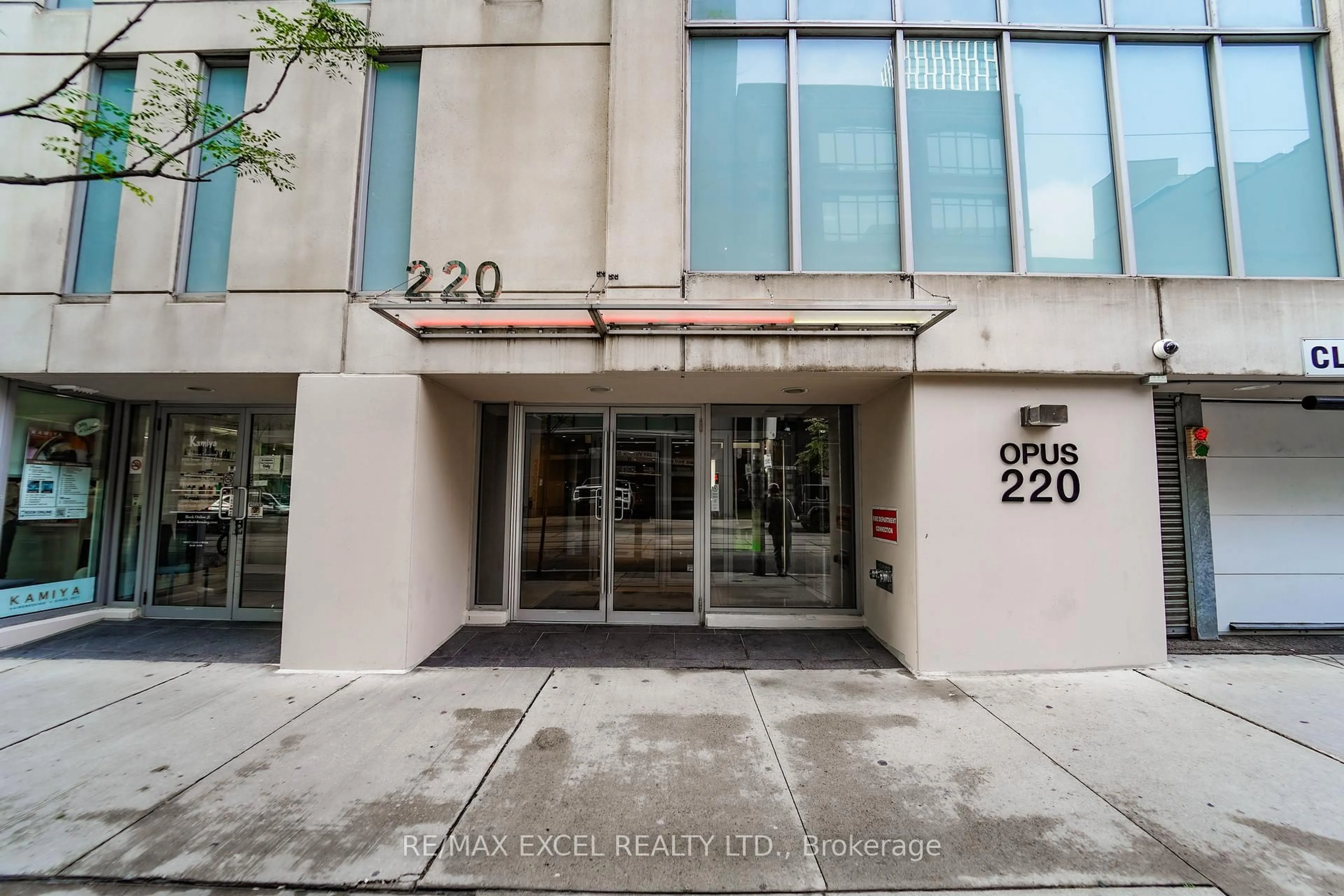 Indoor foyer for 220 Victoria St #1205, Toronto Ontario M5B 2R6