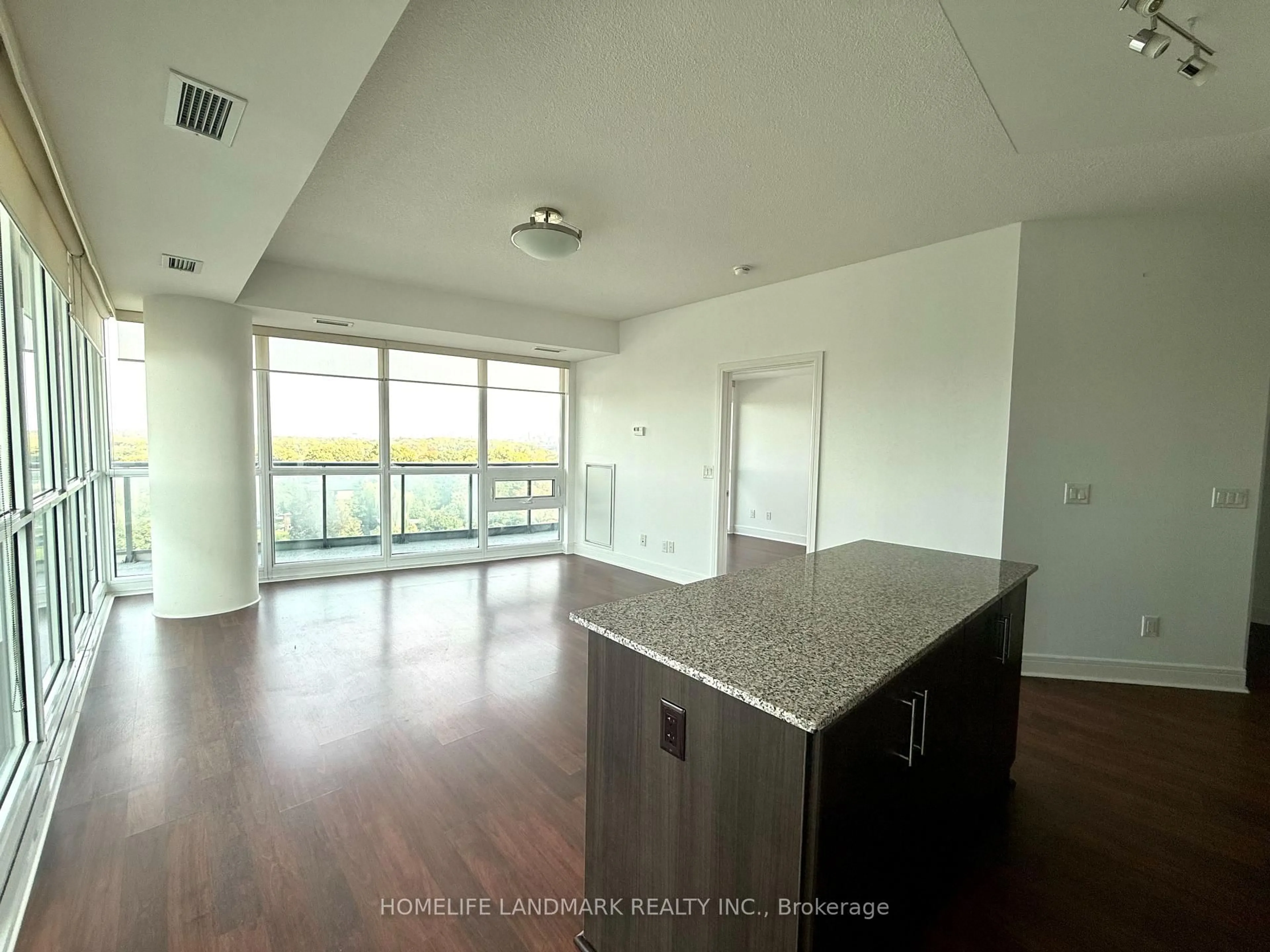 Open concept kitchen, unknown for 35 Brian Peck Cres #901, Toronto Ontario M4G 0A5