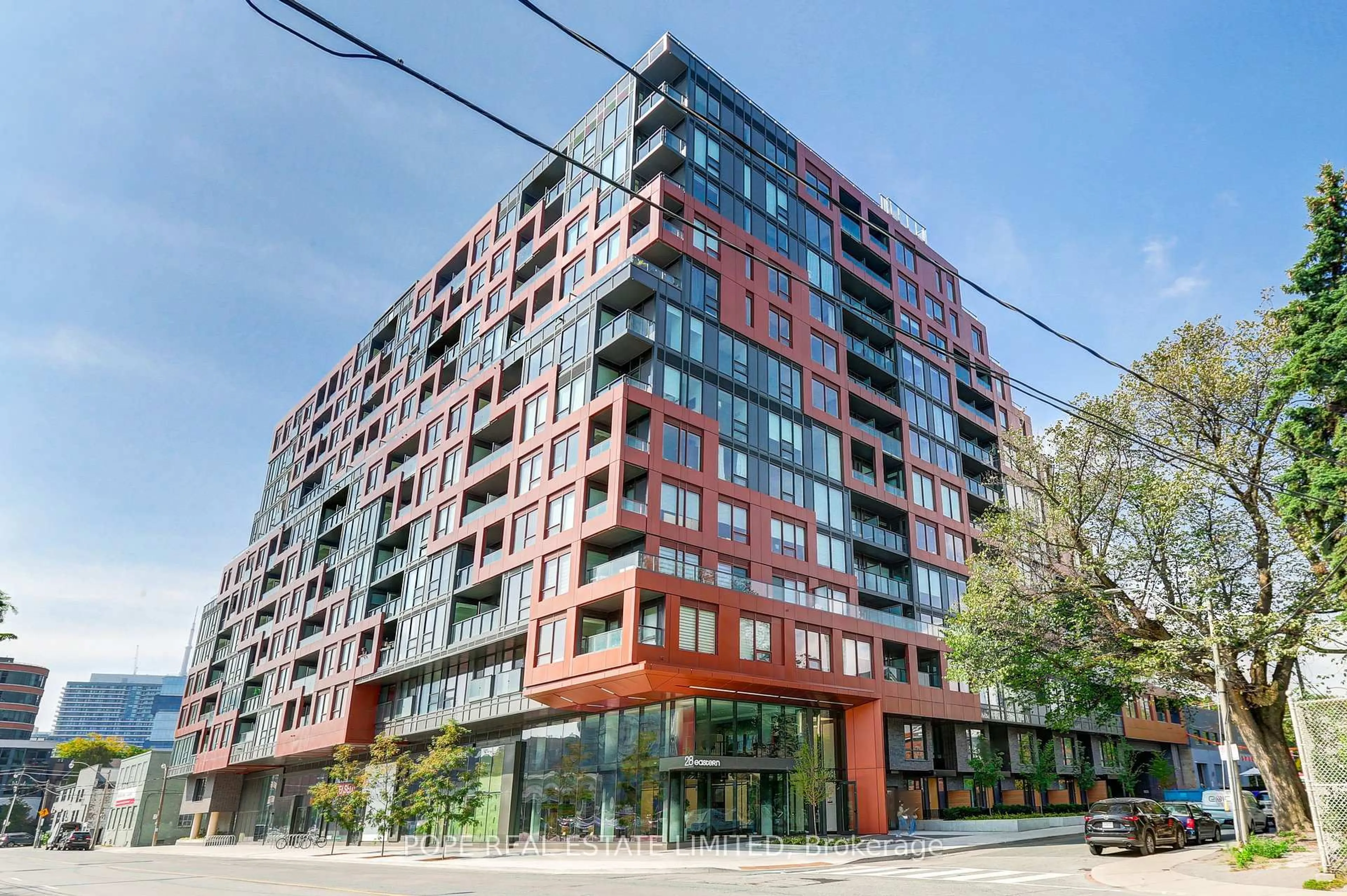 Patio, building for 28 Eastern Ave #522, Toronto Ontario M5A 0Y2