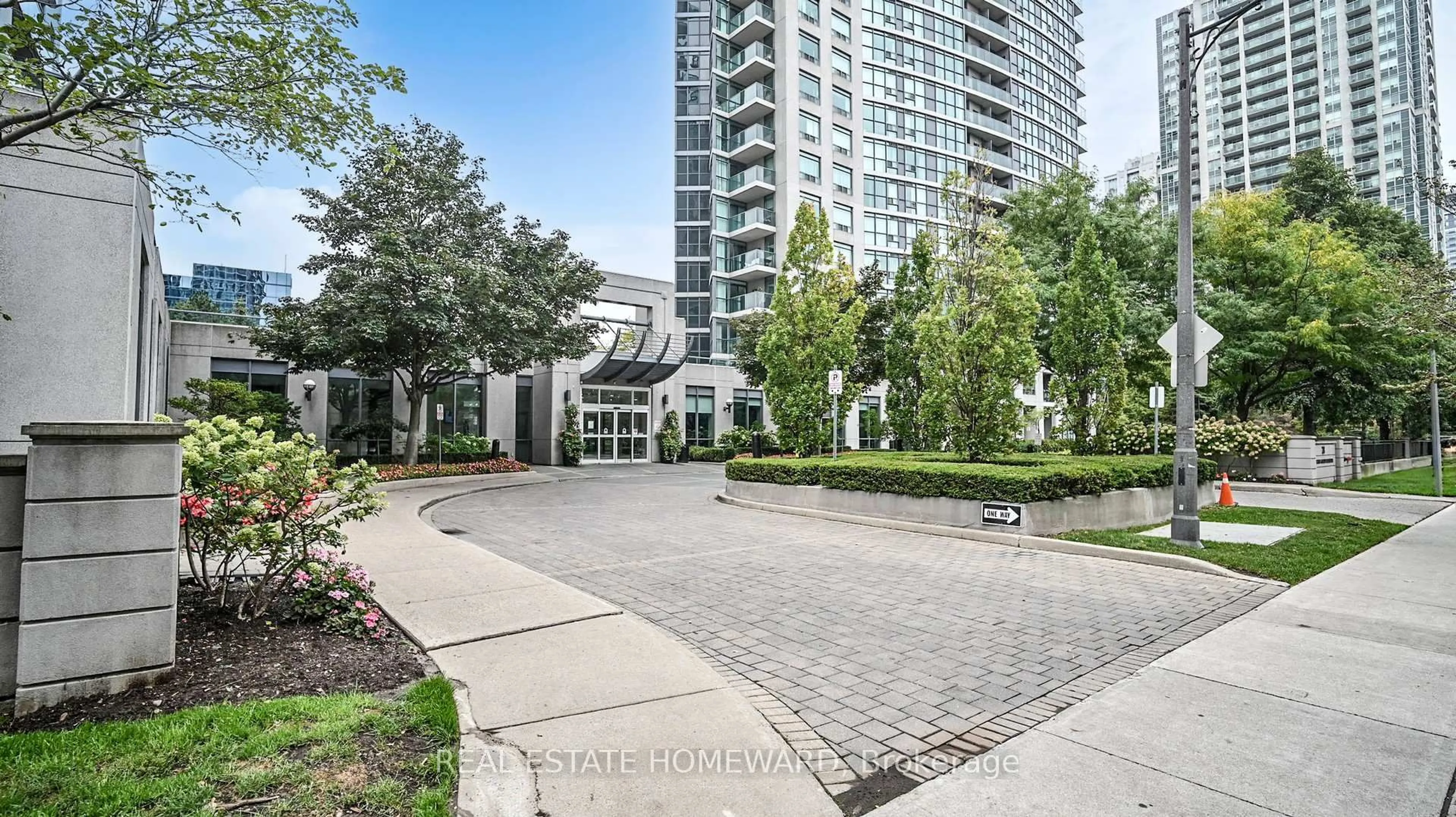 Unknown for 30 Harrison Garden Blvd #1207, Toronto Ontario M2N 7A9