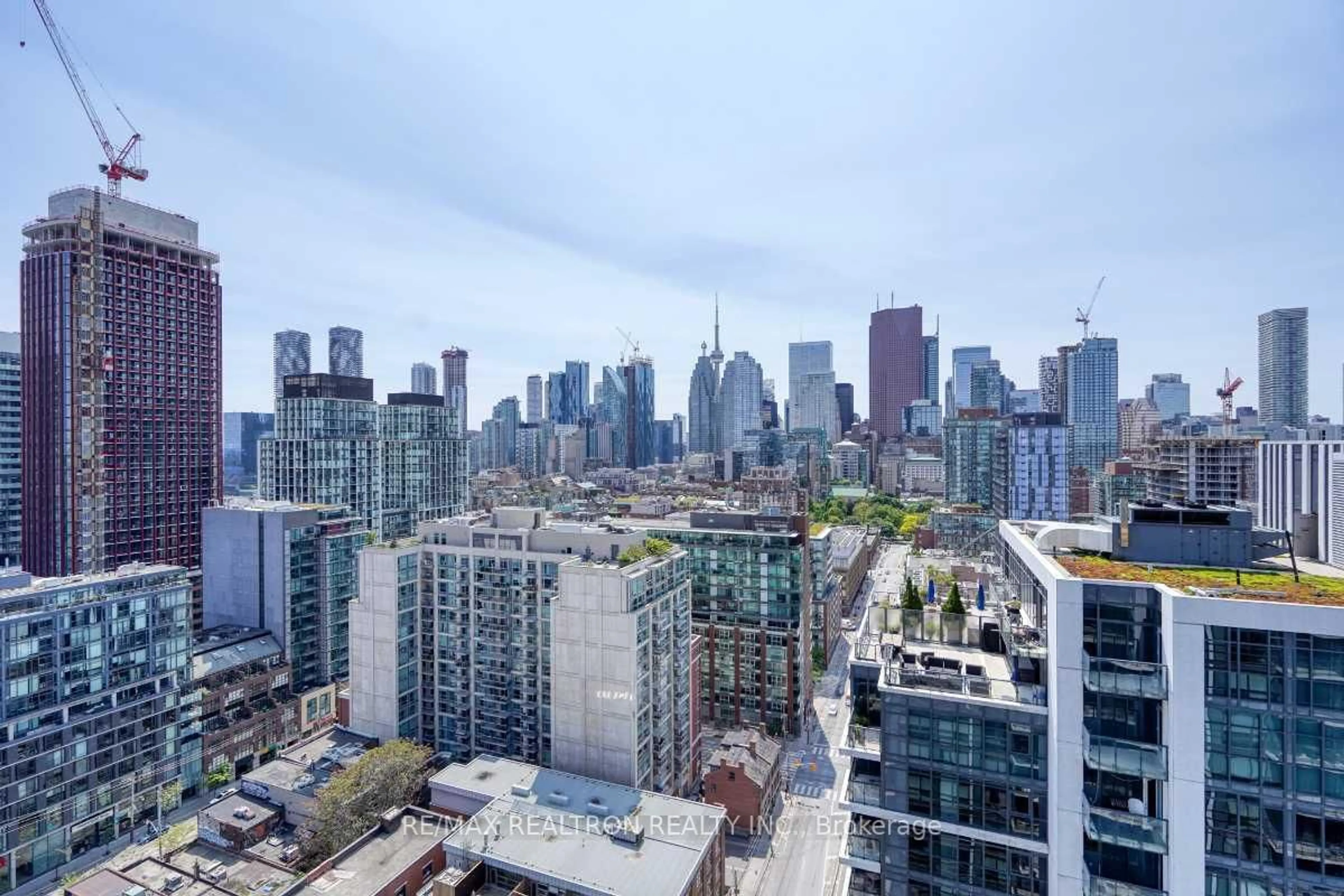 A pic from outside/outdoor area/front of a property/back of a property/a pic from drone, city buildings view from balcony for 460 Adelaide St #951, Toronto Ontario M5A 1N6