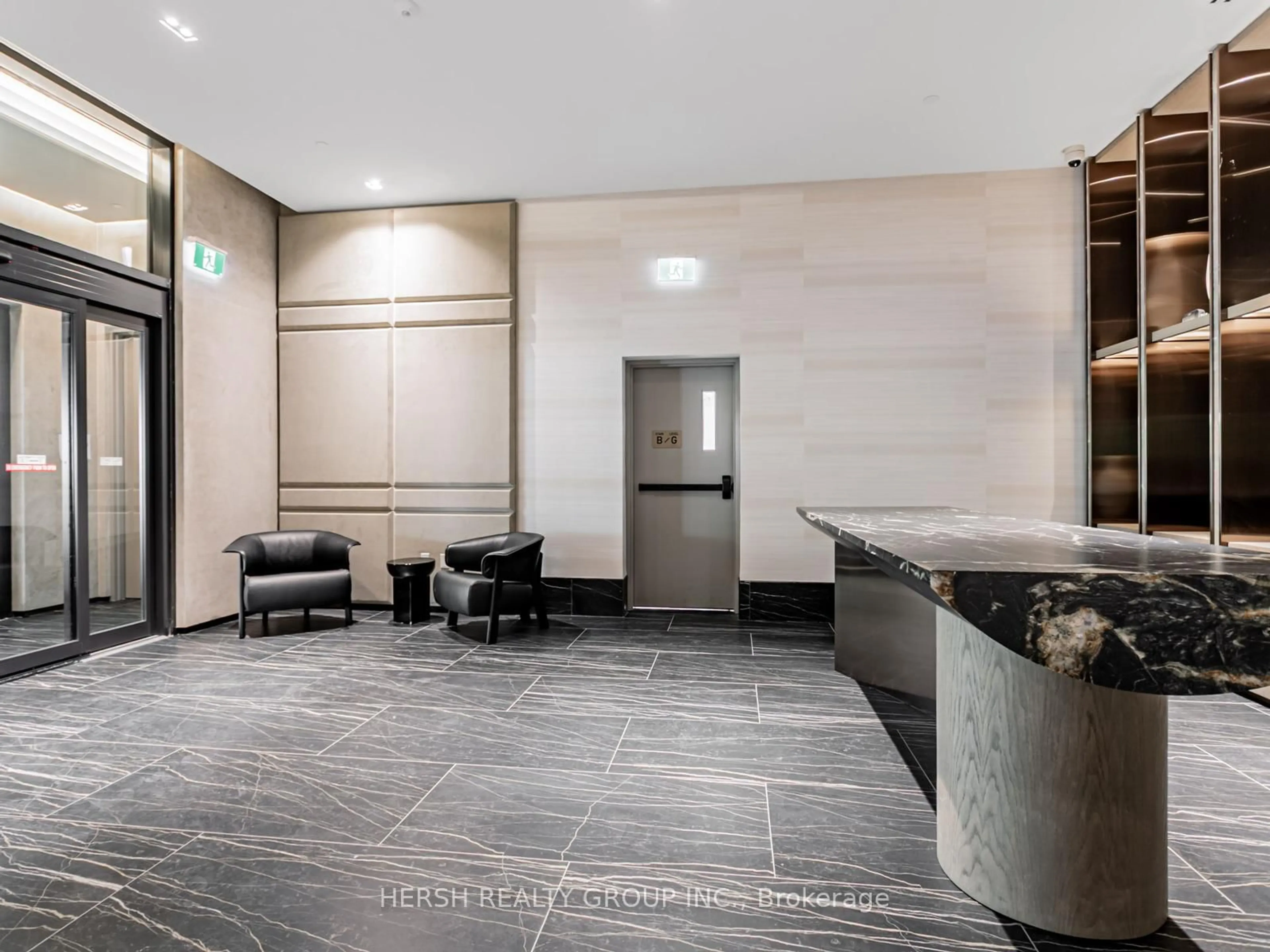 Lobby for 2 Forest Hill Rd #204, Toronto Ontario M4V 2L3