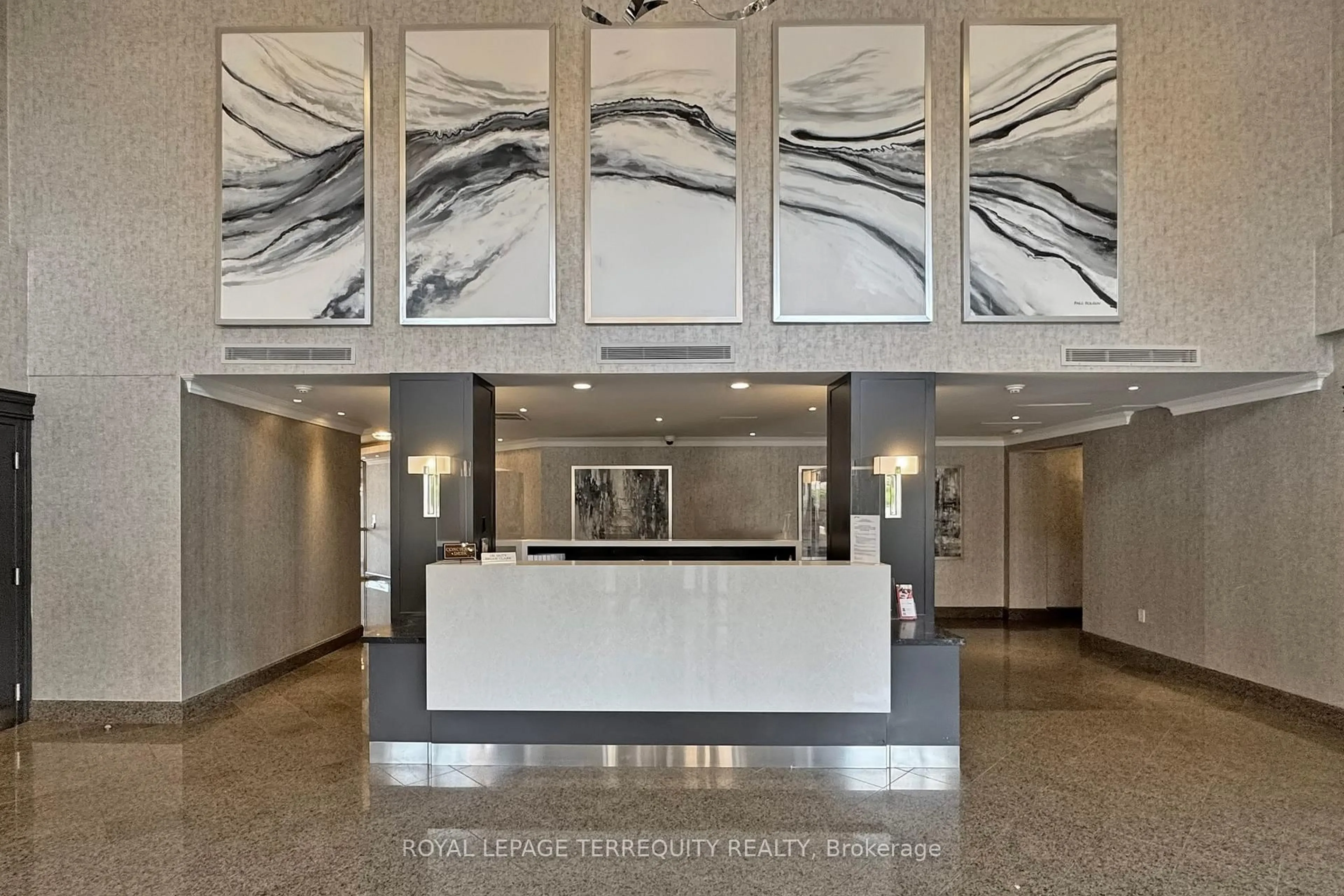 Lobby for 2 Clairtrell Rd #LPH 1, Toronto Ontario M2N 7H5