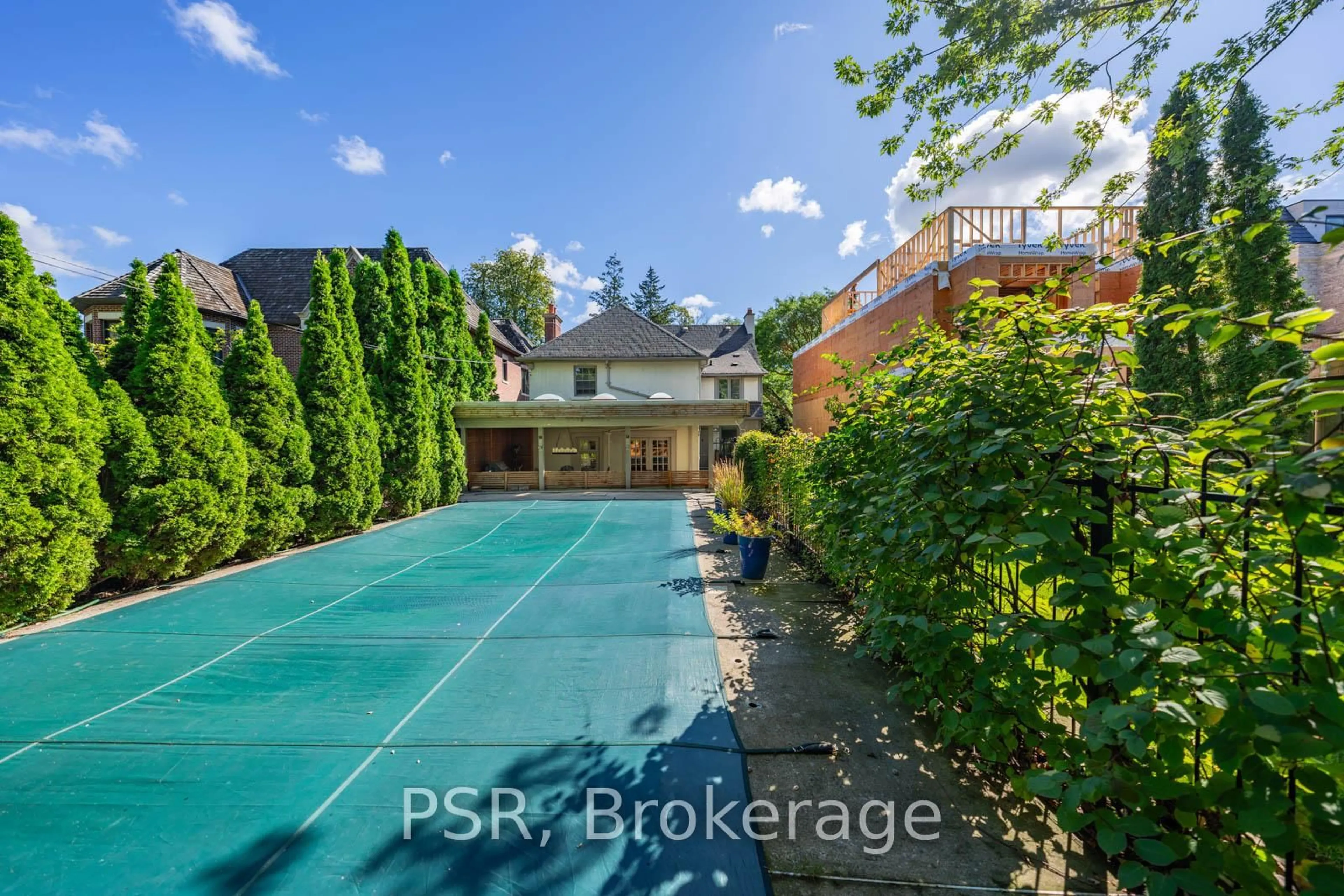 Pool for 164 Forest Hill Rd, Toronto Ontario M5P 2M9