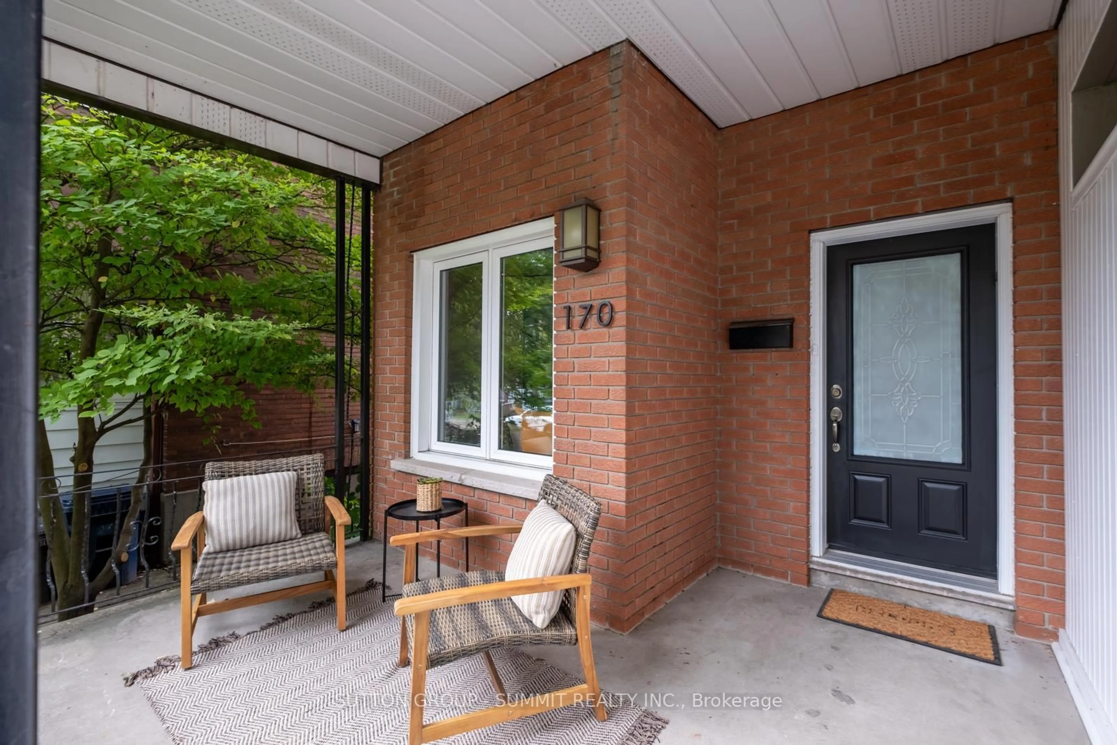 Patio, street for 170 Margueretta St, Toronto Ontario M6H 3S3