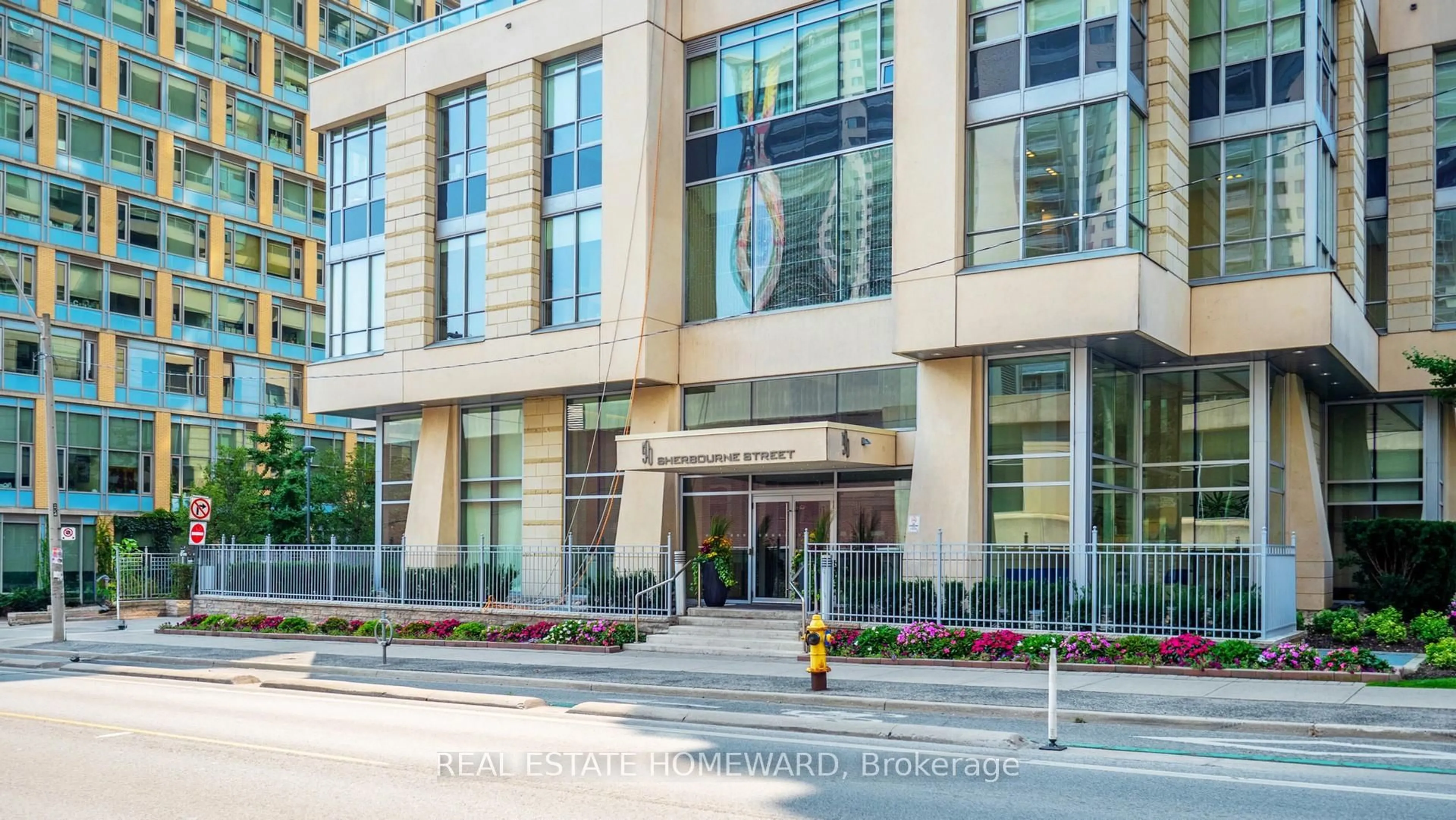 Lobby for 500 Sherbourne St #2706, Toronto Ontario M4X 1L1