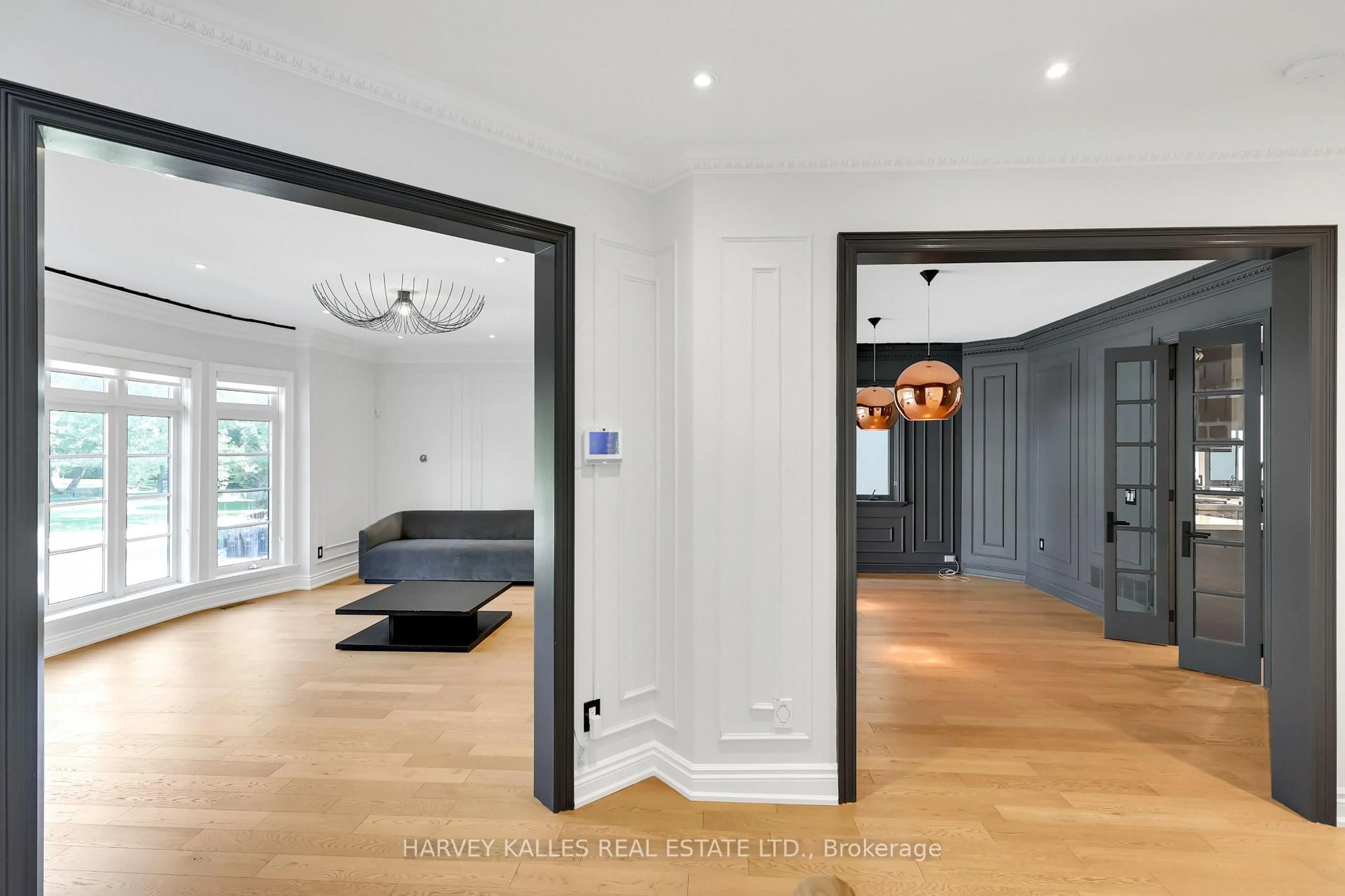 Unknown for 737 Woburn Ave, Toronto Ontario M5M 1M2