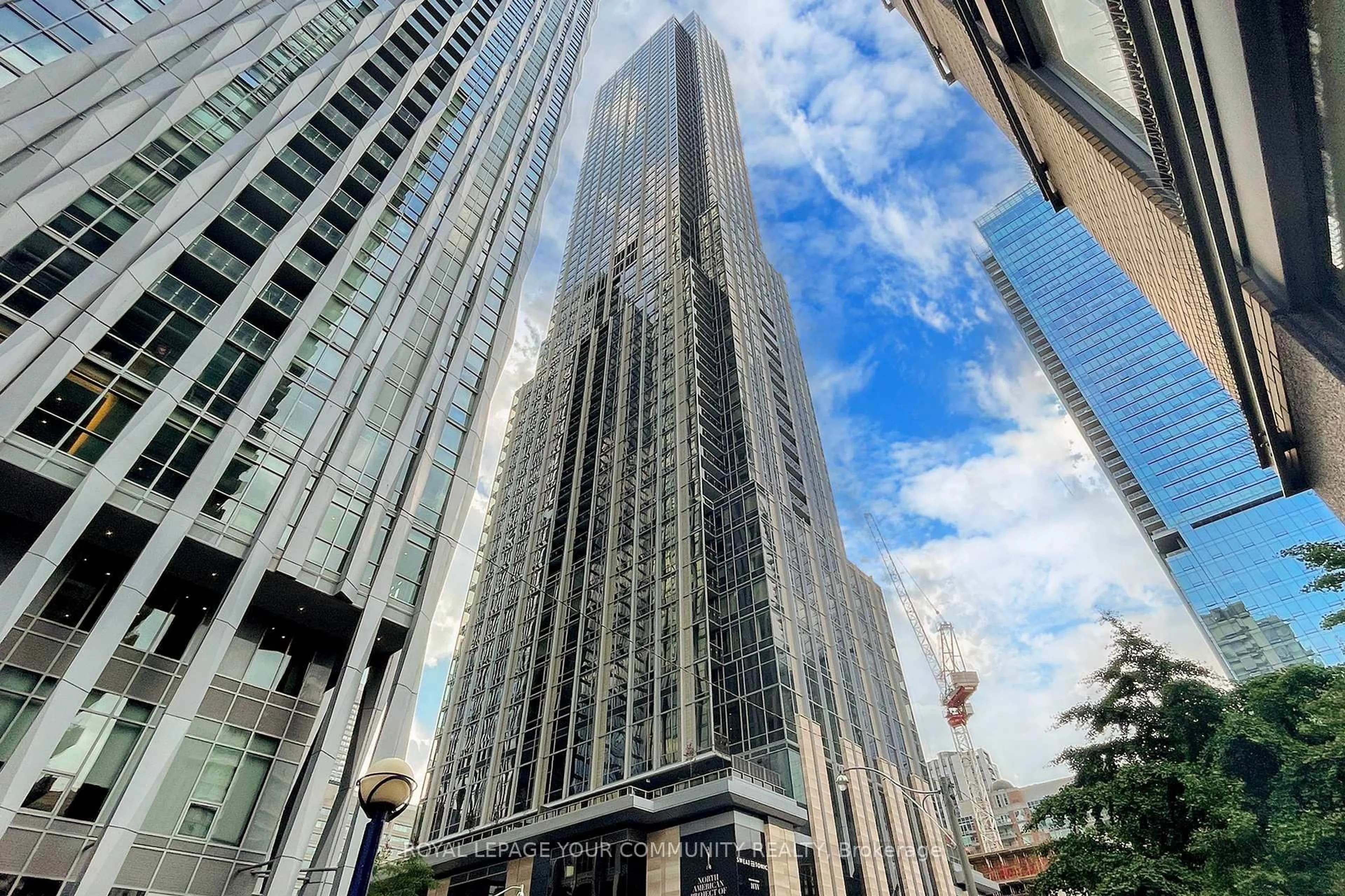 Unknown for 11 Yorkville Ave #6002, Toronto Ontario M4W 0B7