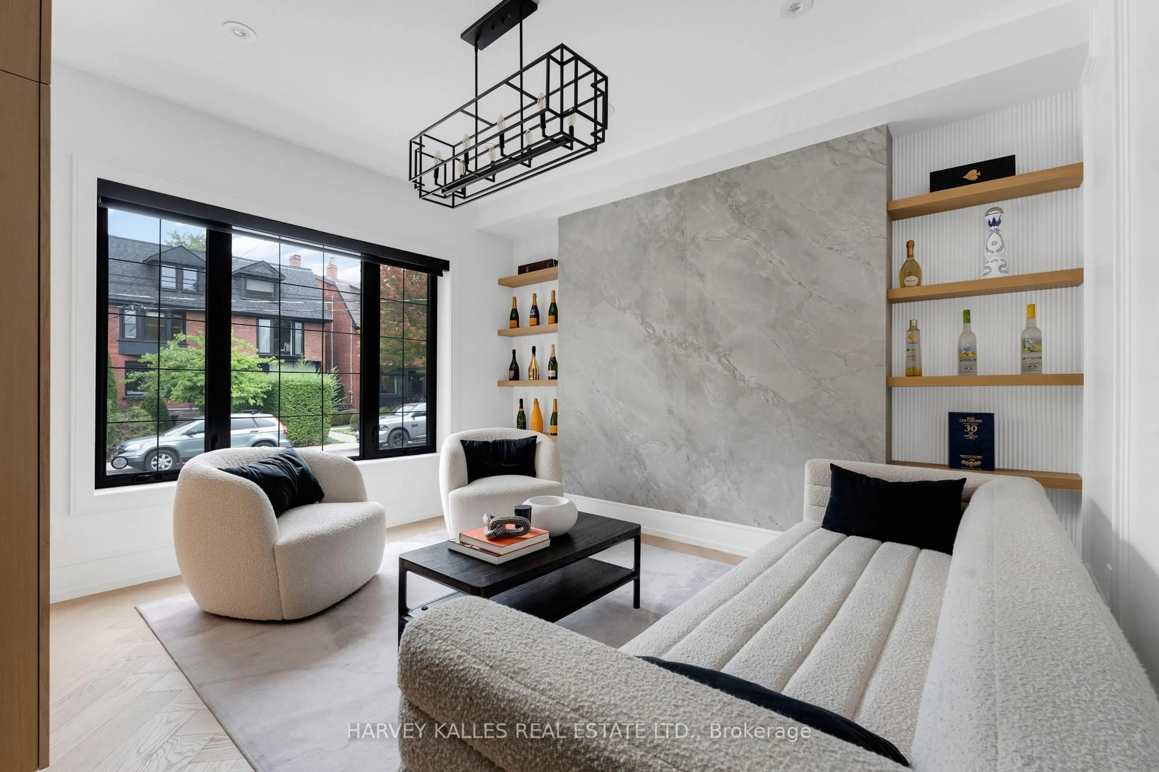 Living room with furniture, unknown for 233 MacPherson Ave, Toronto Ontario M4V 1A1