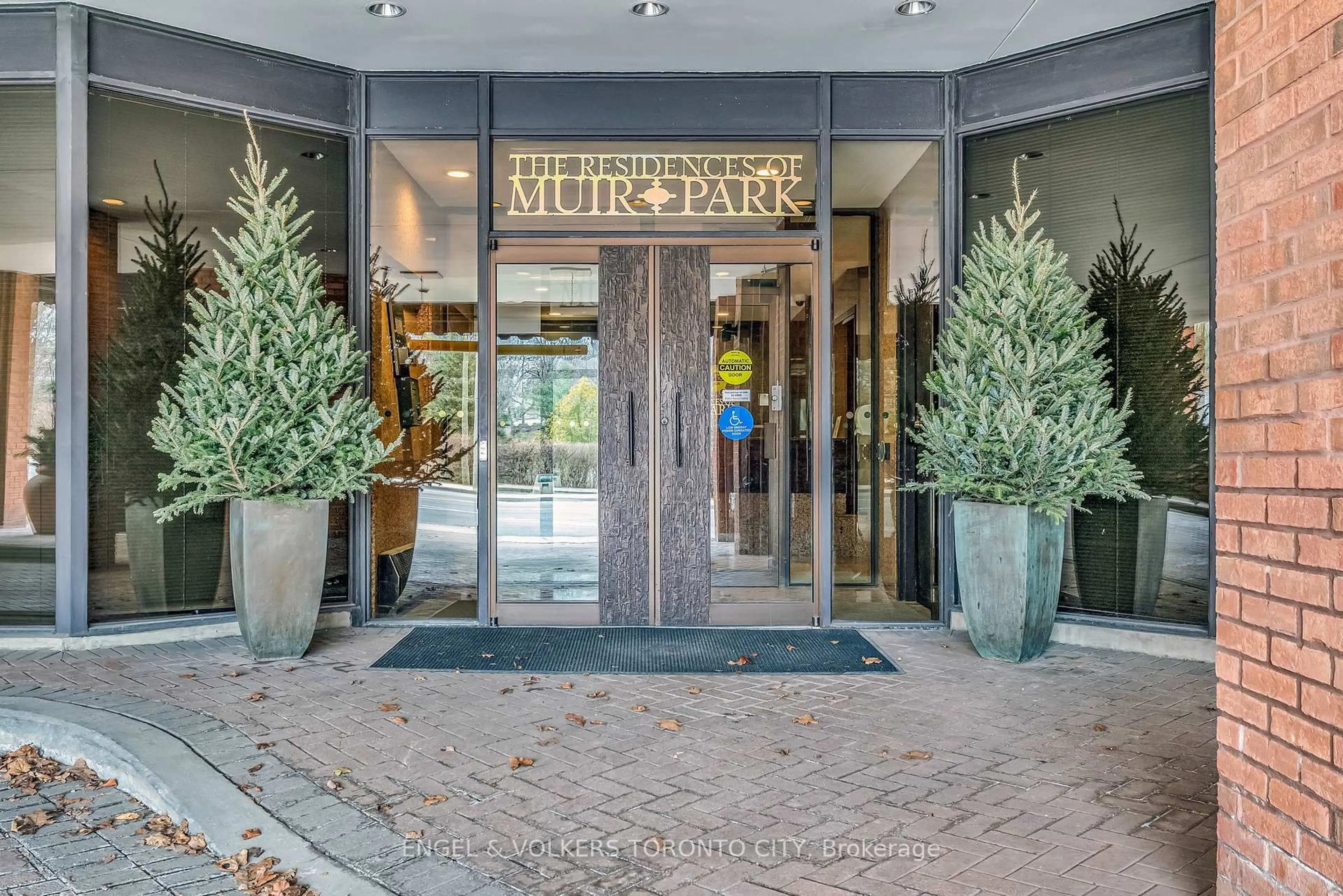 Unknown for 2900 Yonge St #507, Toronto Ontario M4N 3N8