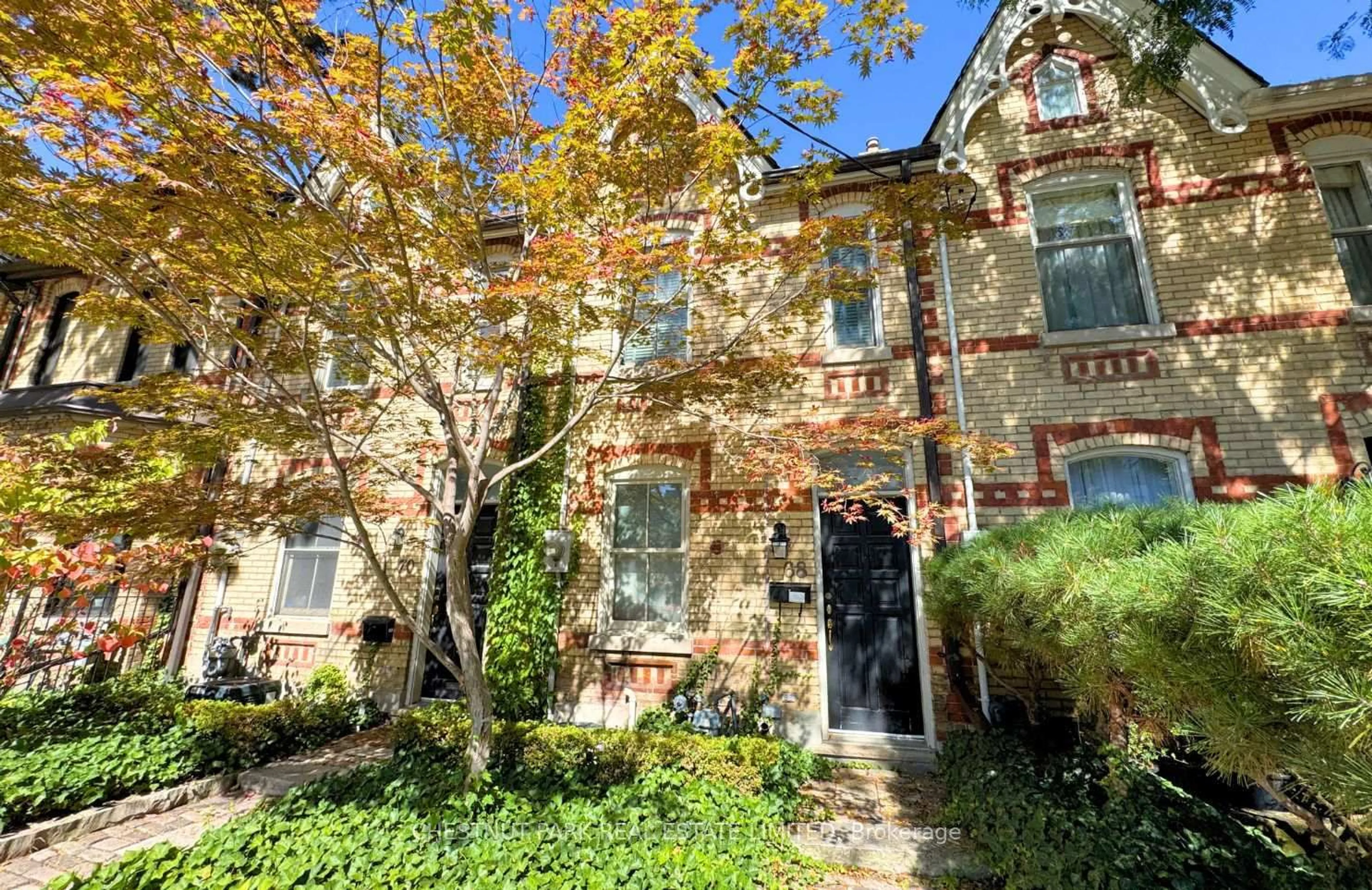 Unknown for 68 Belmont St, Toronto Ontario M5R 1P8