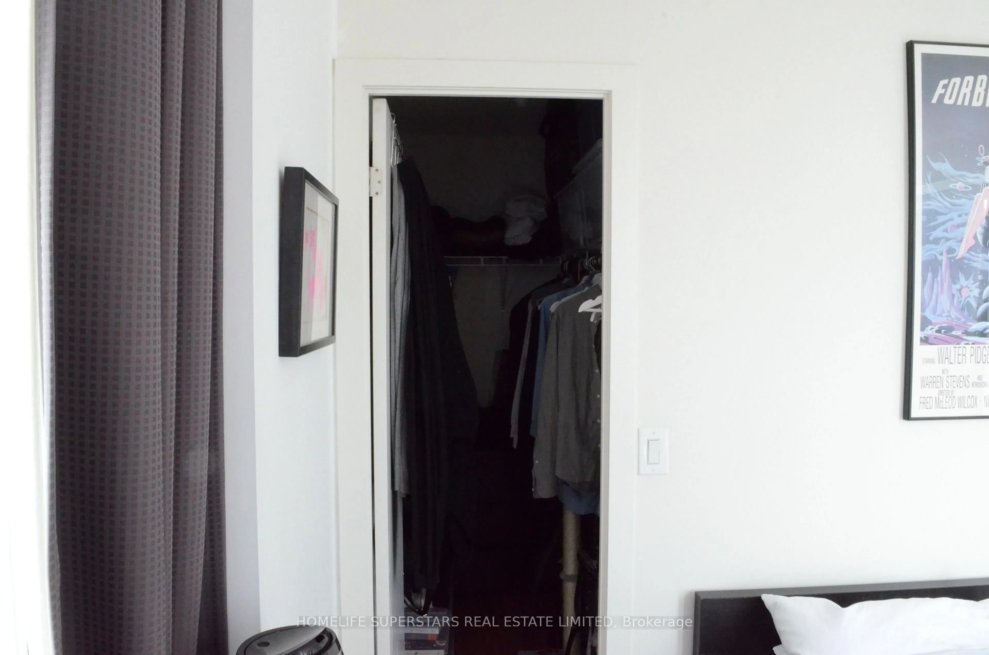 A pic of a room for 38 Joe Shuster Way #1716, Toronto Ontario M6K 0A5