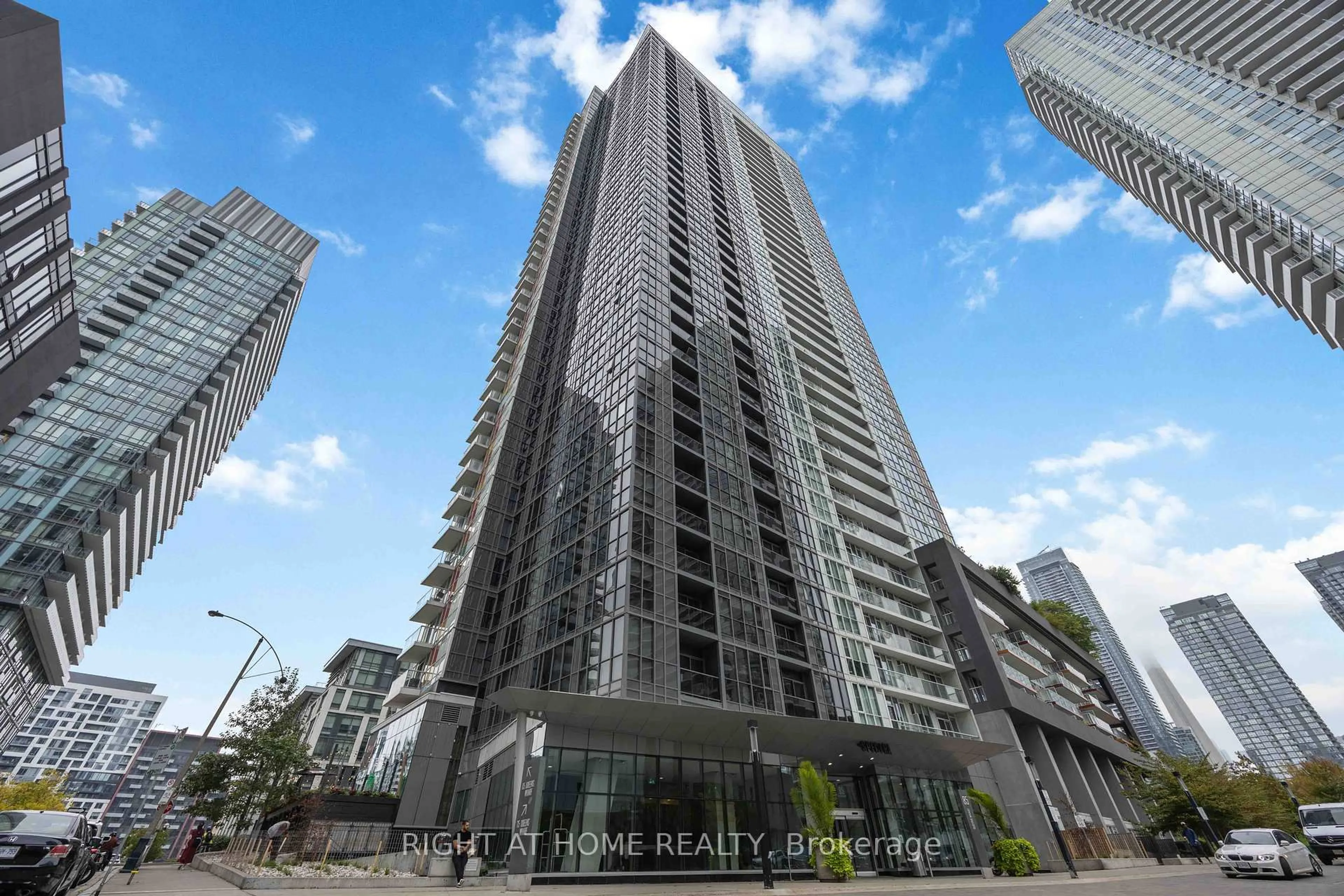Unknown for 85 Queens Wharf Rd #4109, Toronto Ontario M5V 0J9