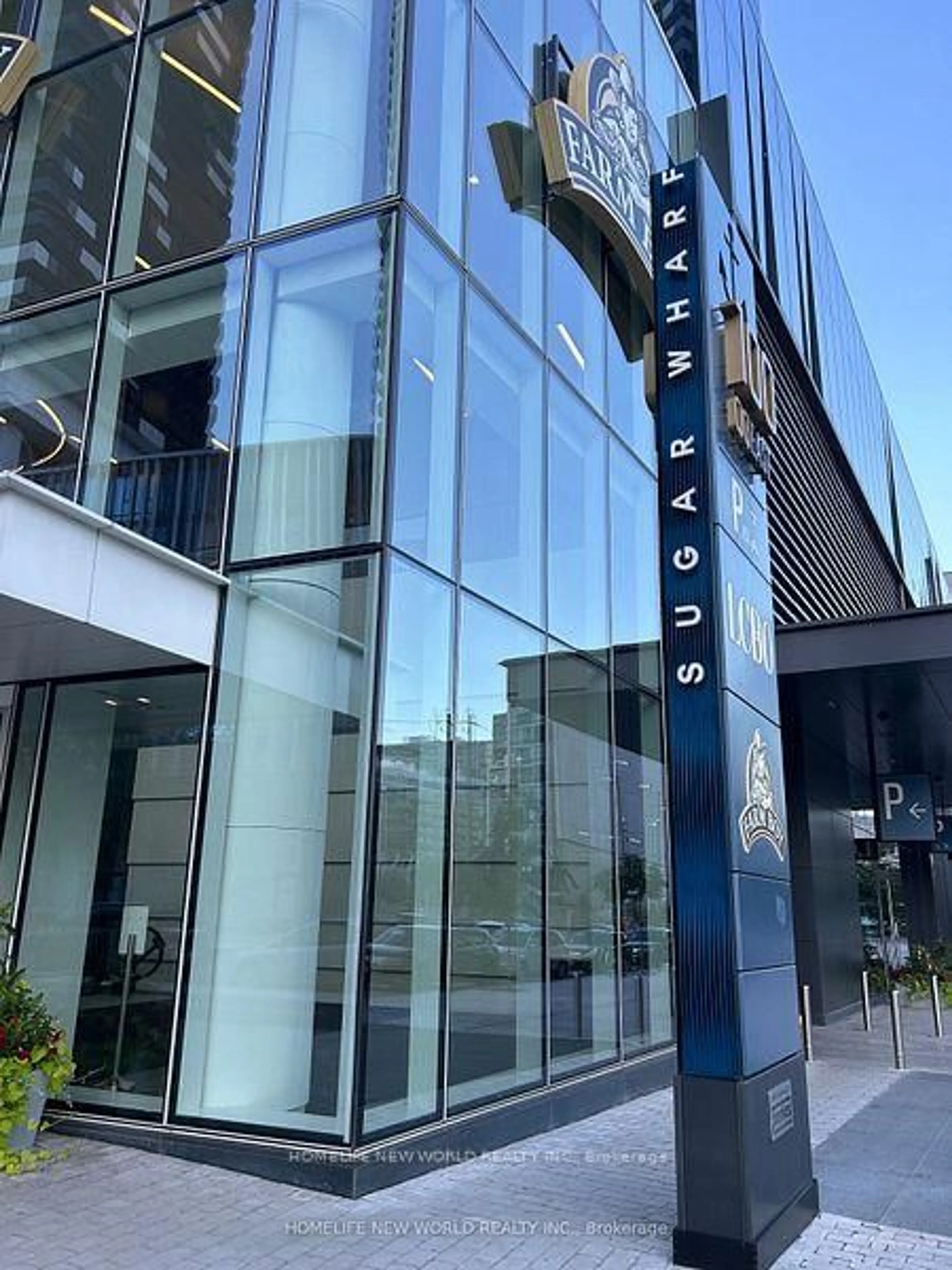Indoor foyer for 55 Cooper St #2708, Toronto Ontario M5E 0G1