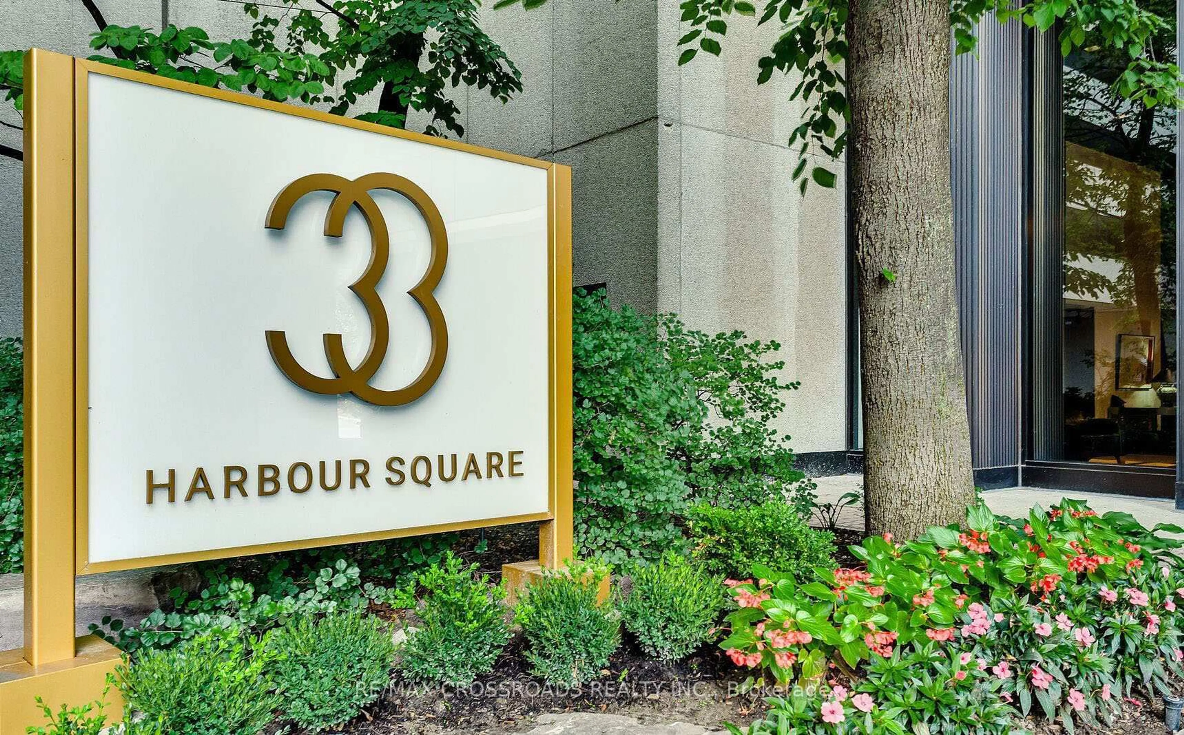 Unknown for 33 Harbour Sq #2212, Toronto Ontario M5J 2G2