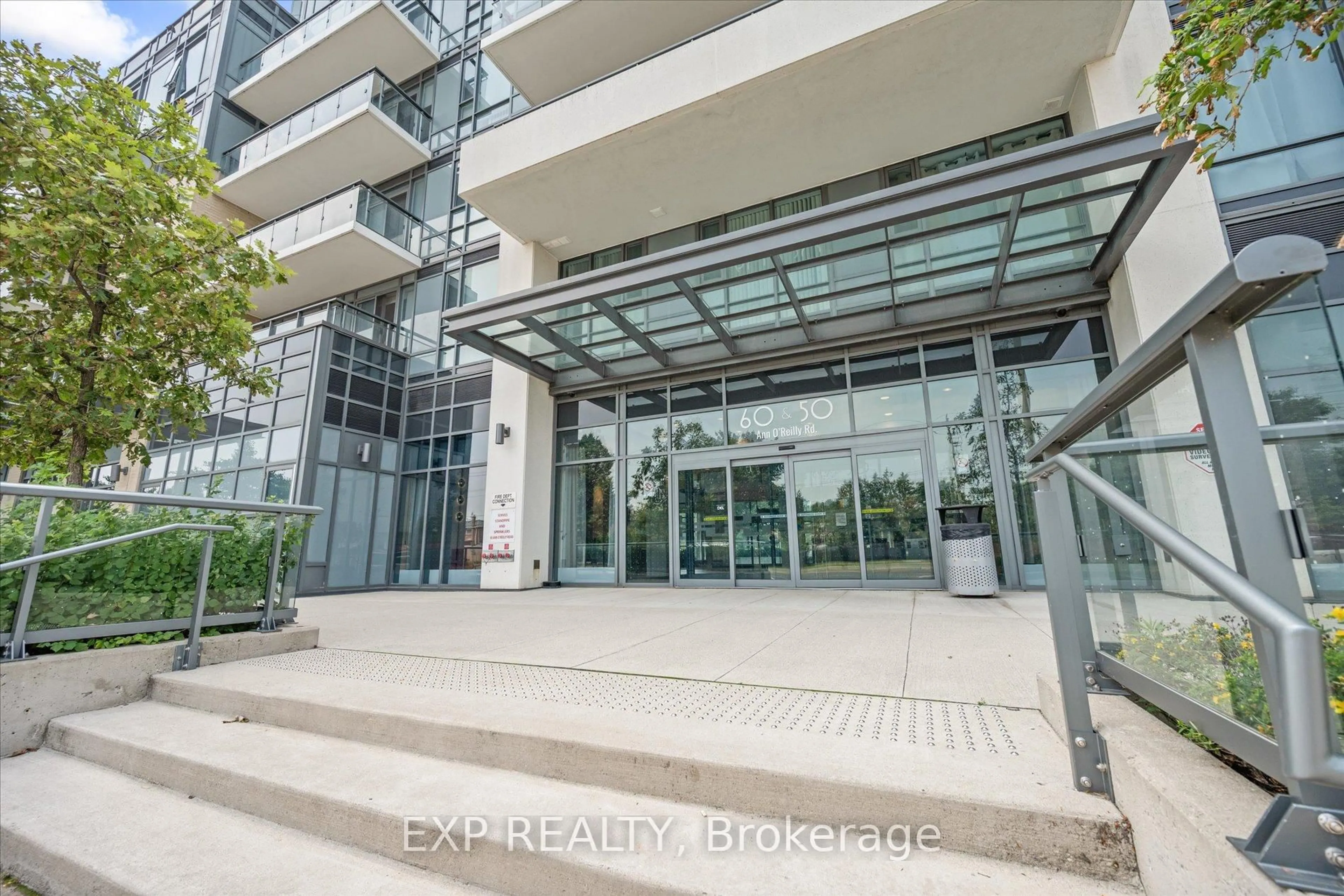 Indoor foyer for 50 Ann O'Reilly Rd #1110, Toronto Ontario M2J 0C9