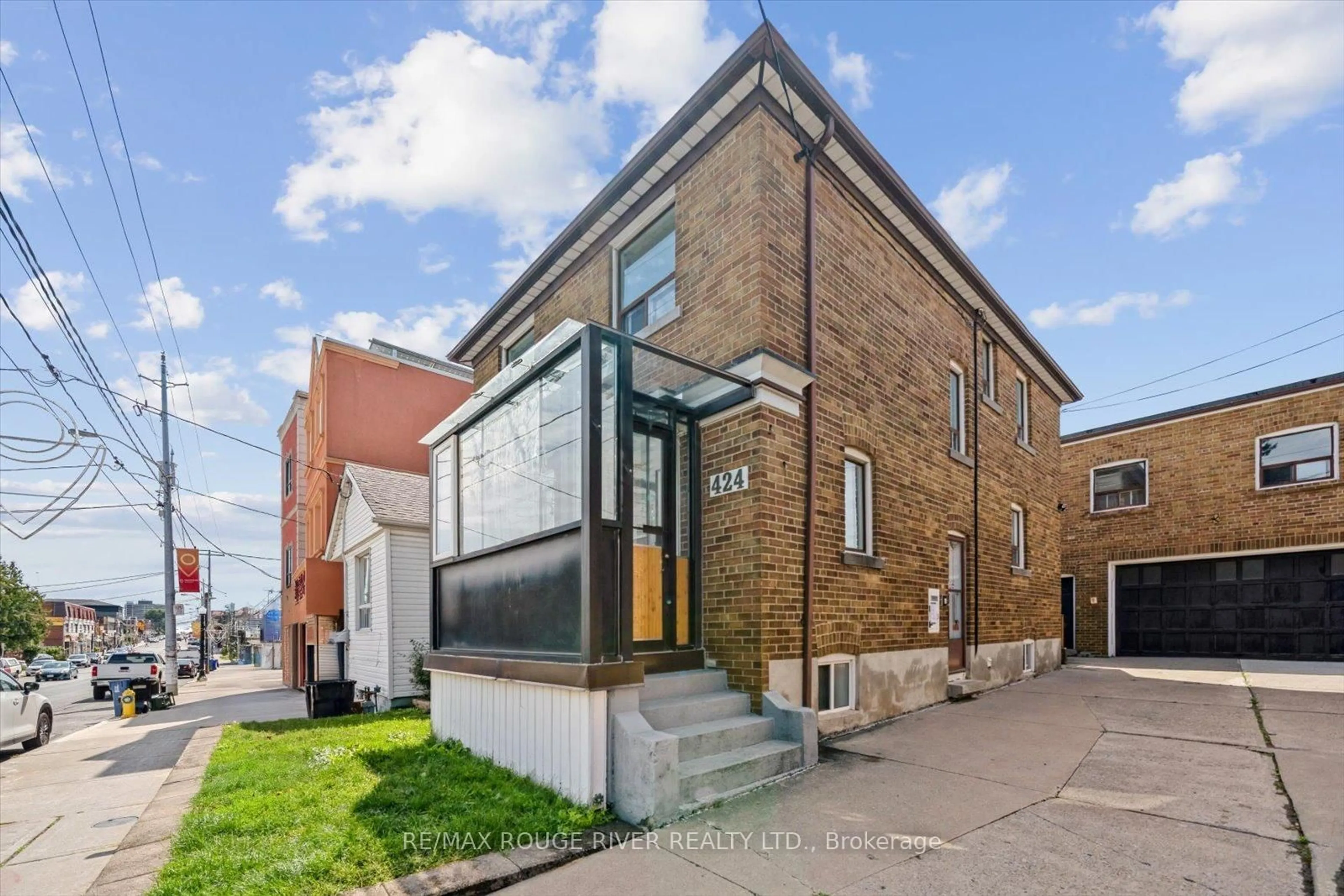 Home with brick exterior material, street for 424 Oakwood Ave, Toronto Ontario M6E 2W3