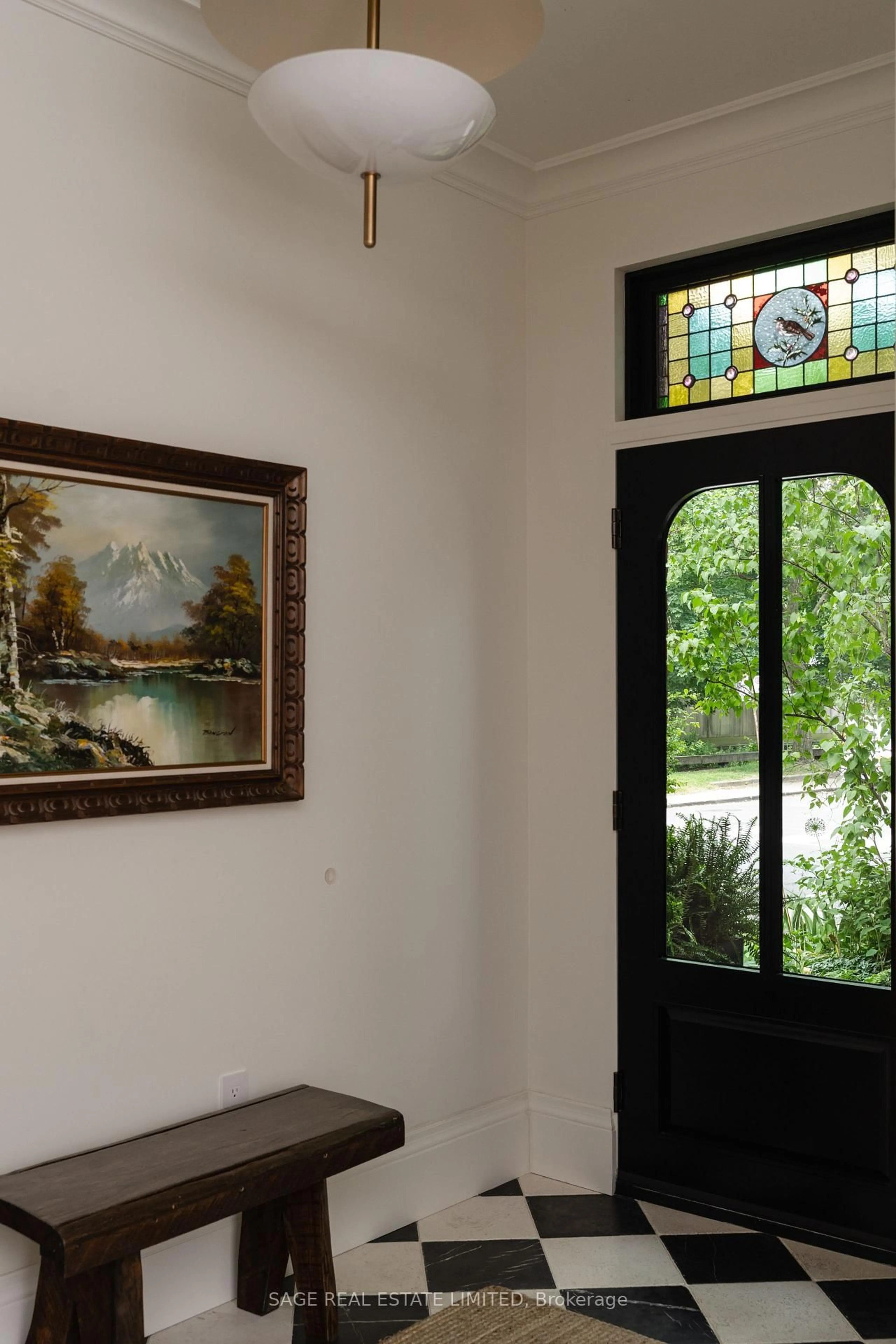 Indoor foyer for 239 Borden St, Toronto Ontario M5S 2N5