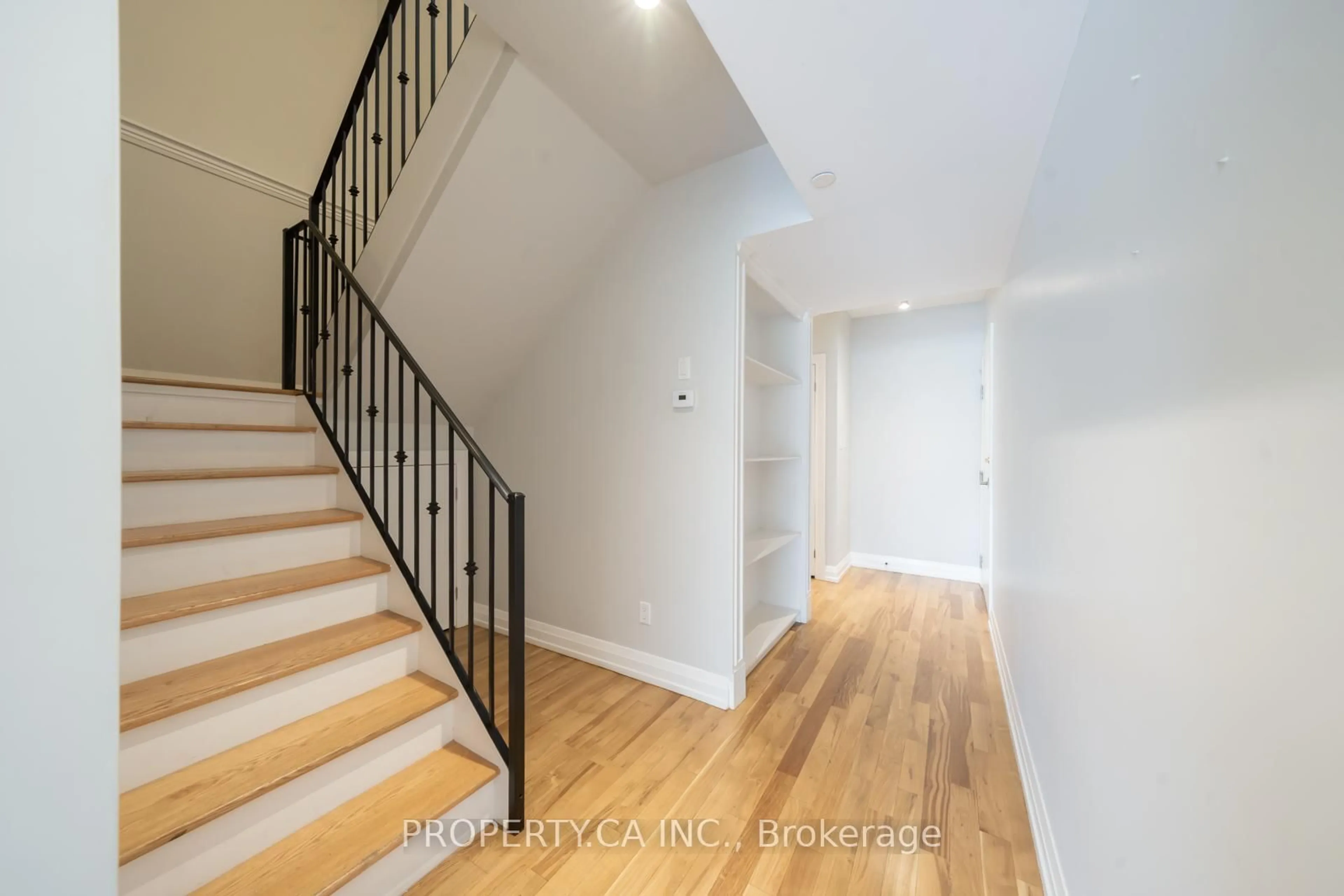 Unknown for 473 Dupont St #2, Toronto Ontario M6G 1Y6