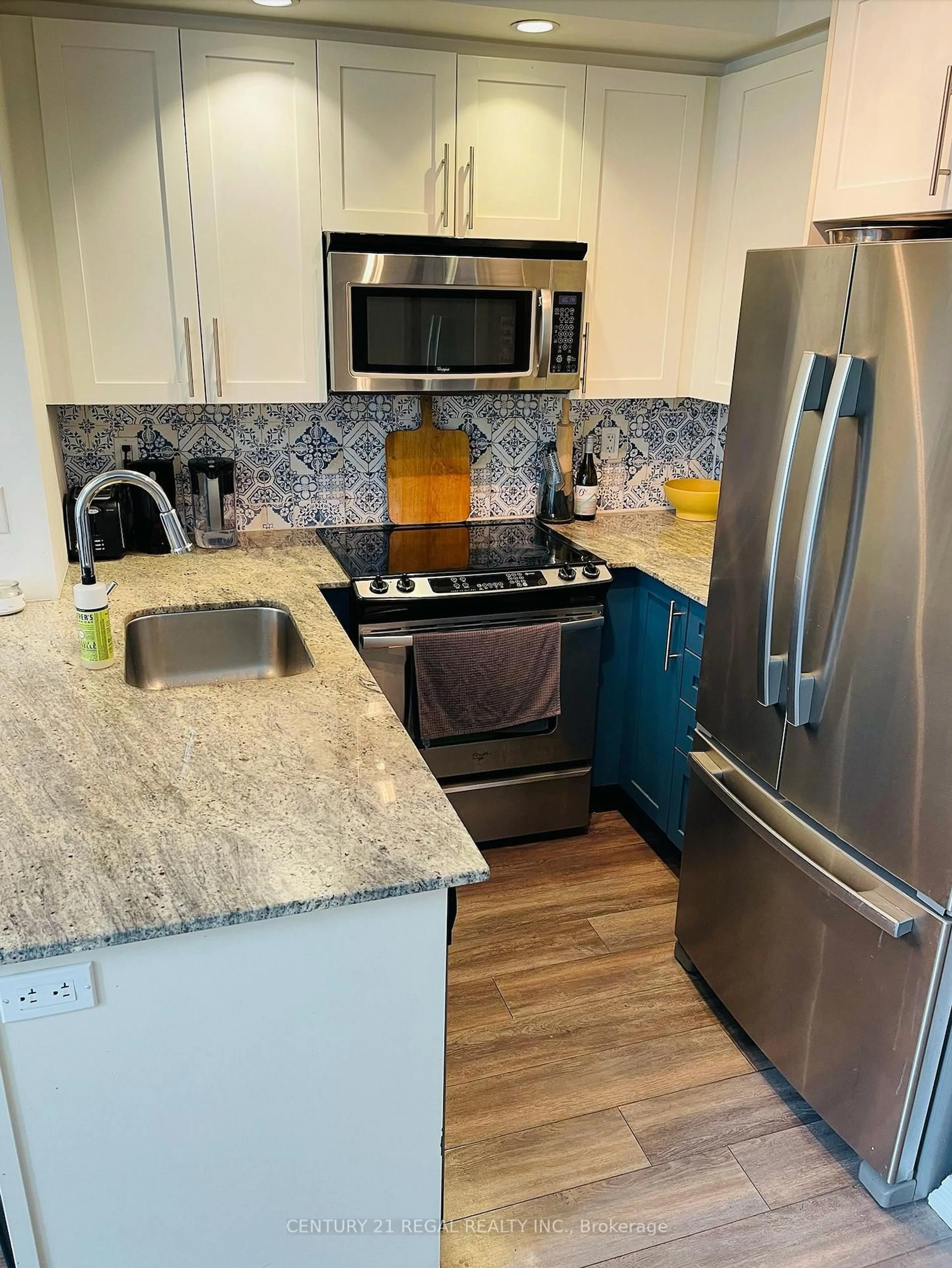 Unknown for 75 East Liberty St #TH73B, Toronto Ontario M6K 3R3