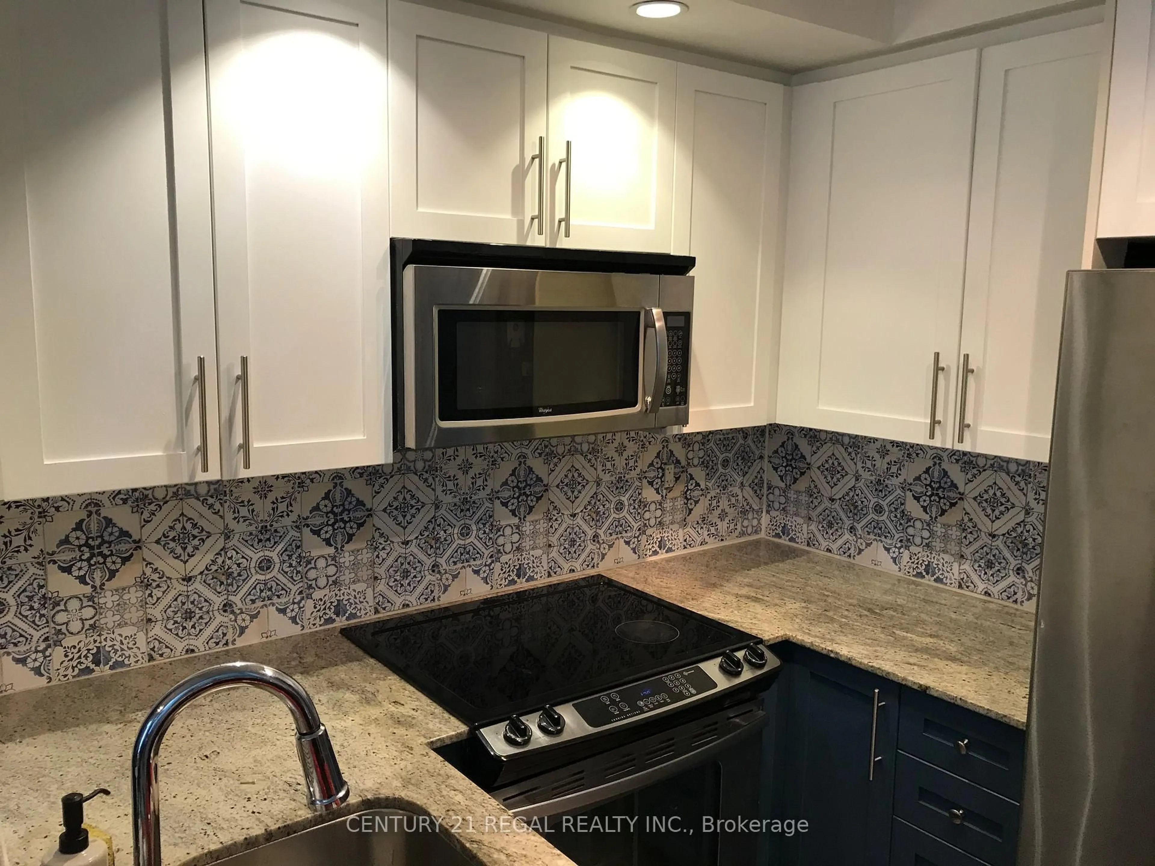 Unknown for 75 East Liberty St #TH73B, Toronto Ontario M6K 3R3