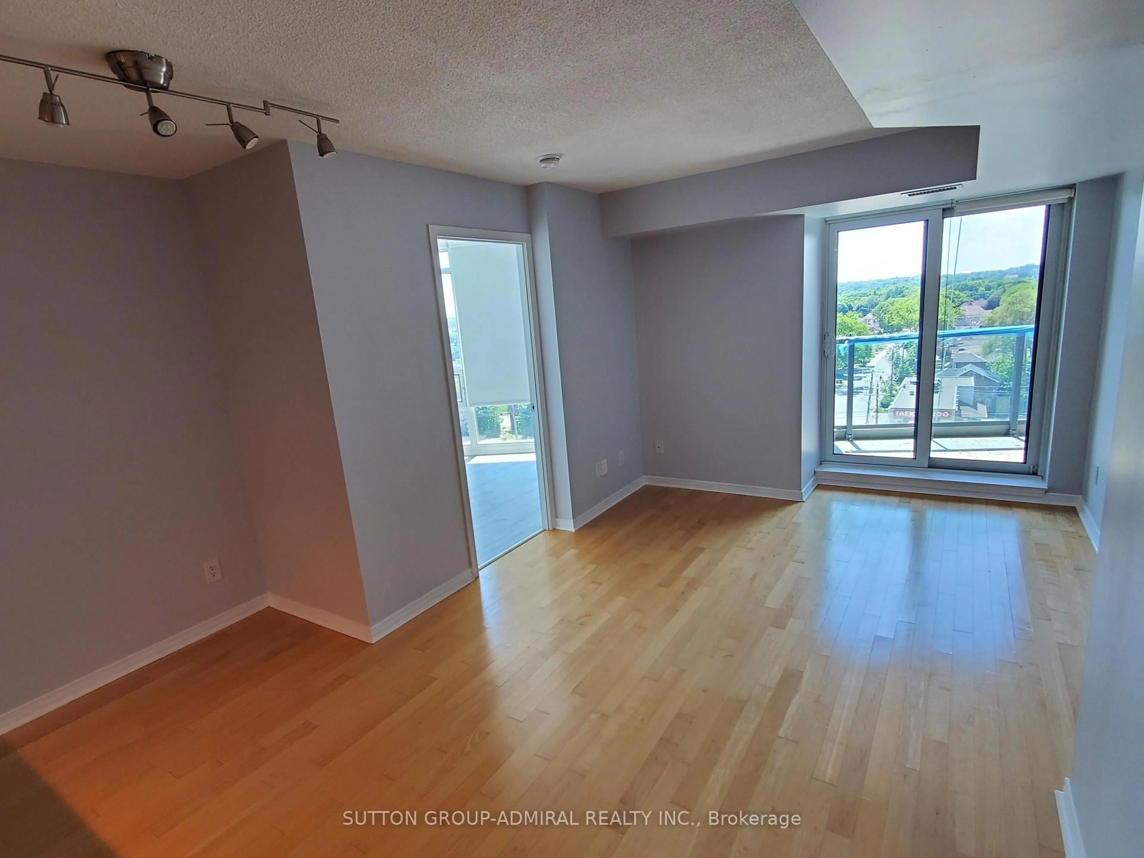 A pic of a room for 28 Harrison Garden Blvd #1006, Toronto Ontario M2N 7B5