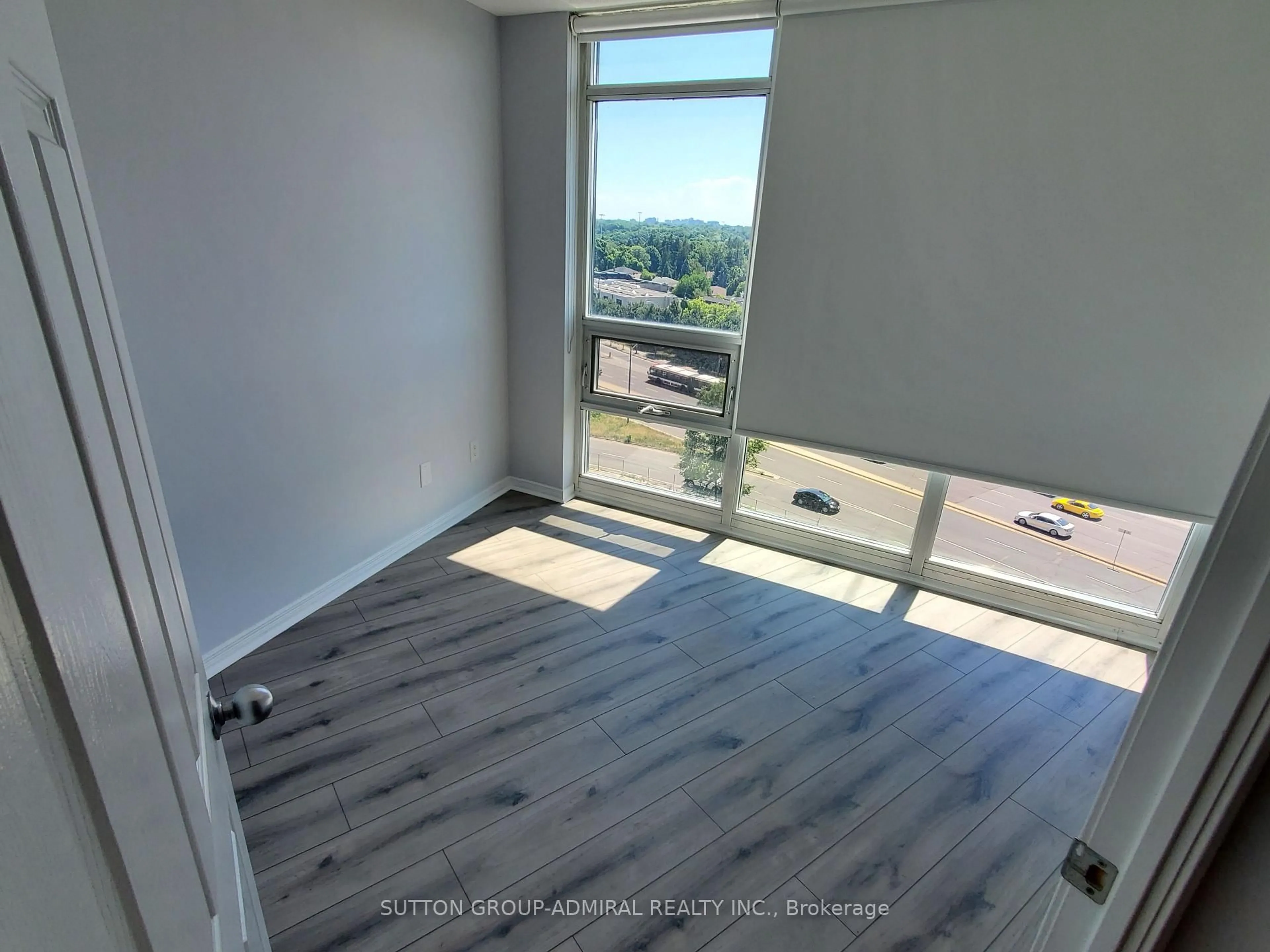 A pic of a room for 28 Harrison Garden Blvd #1006, Toronto Ontario M2N 7B5