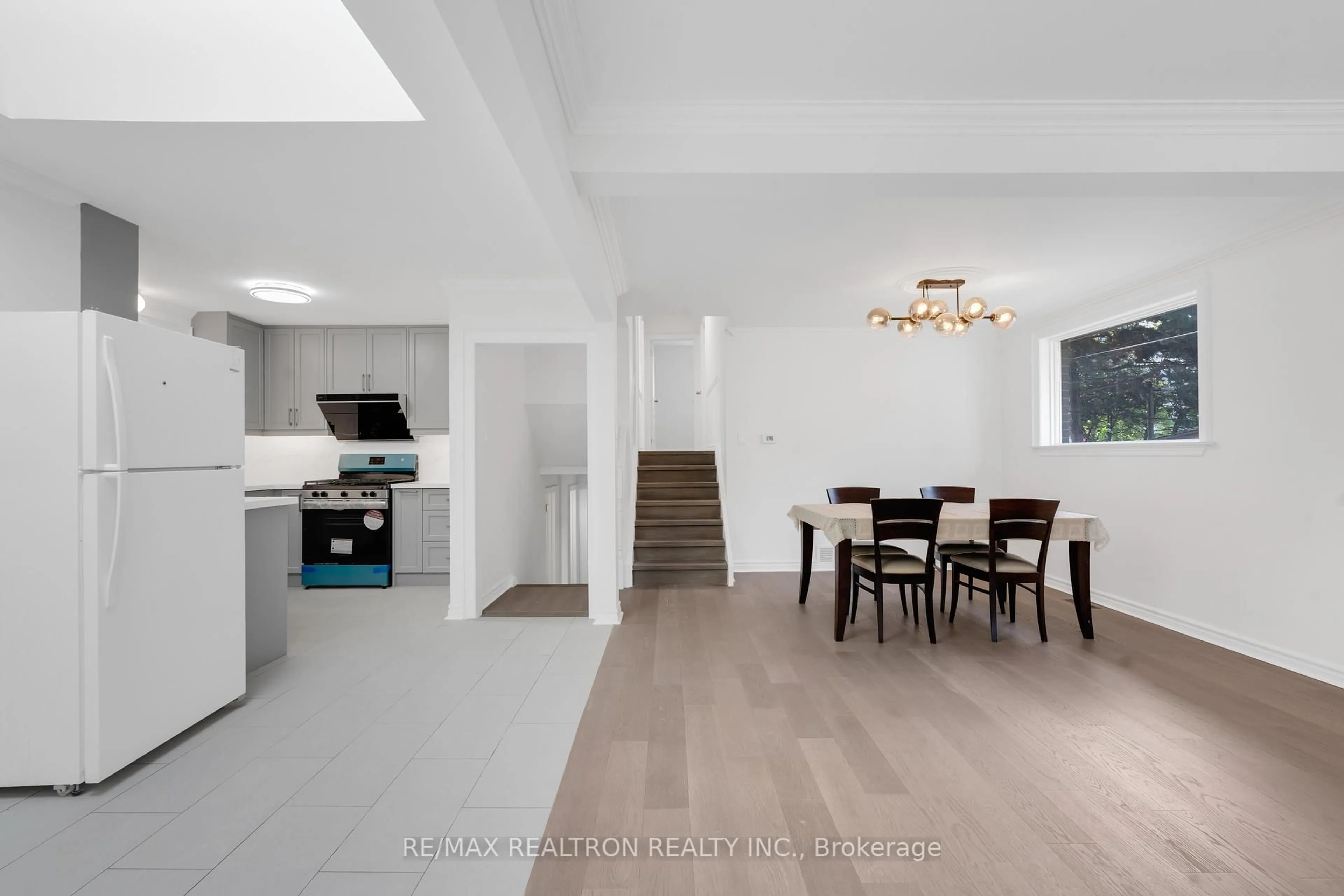 Open concept kitchen, unknown for 53 Knighton Dr, Toronto Ontario M4A 1V9