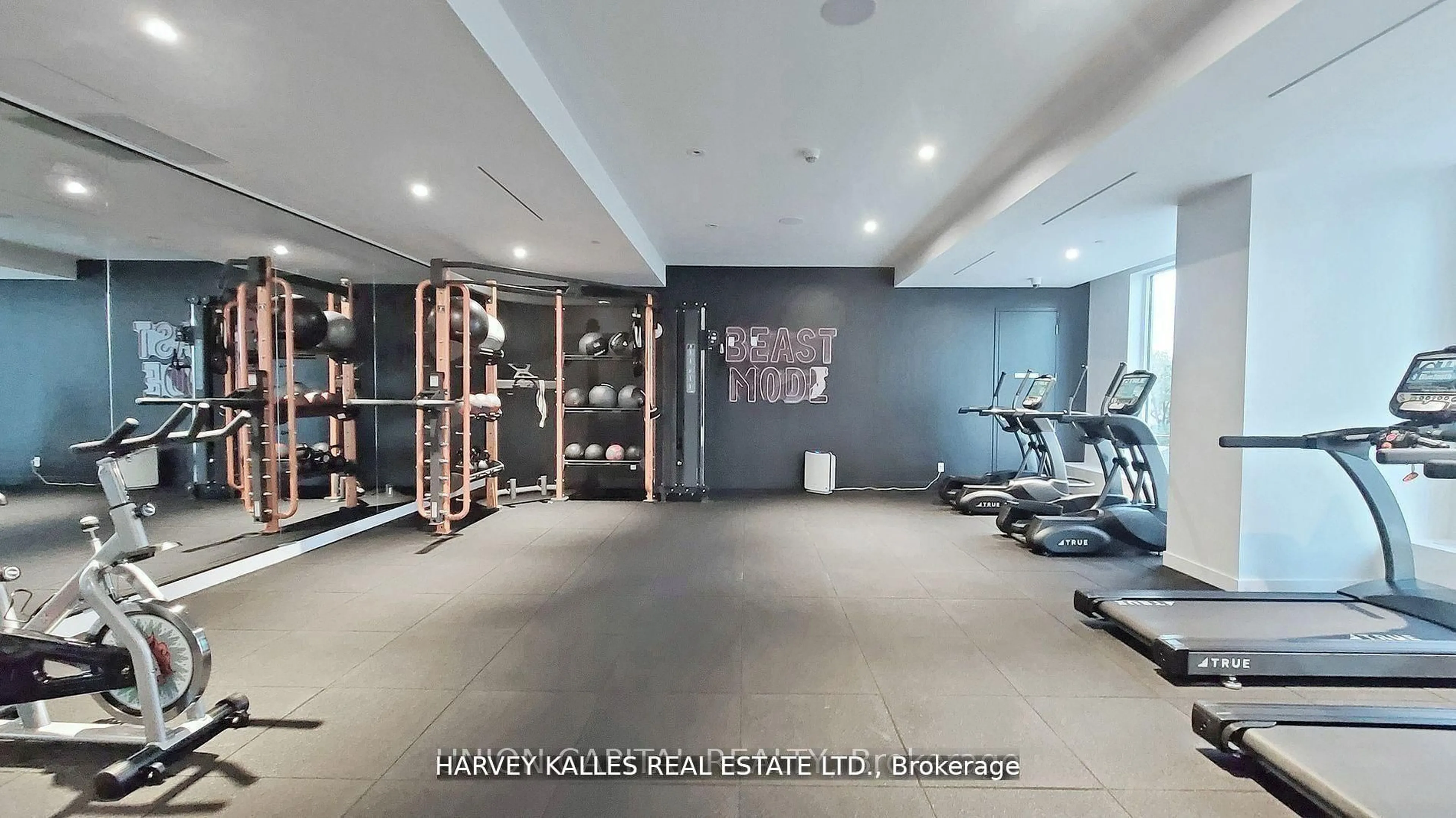 Gym or fitness room for 33 Helendale Ave #2409, Toronto Ontario M4R 1C5