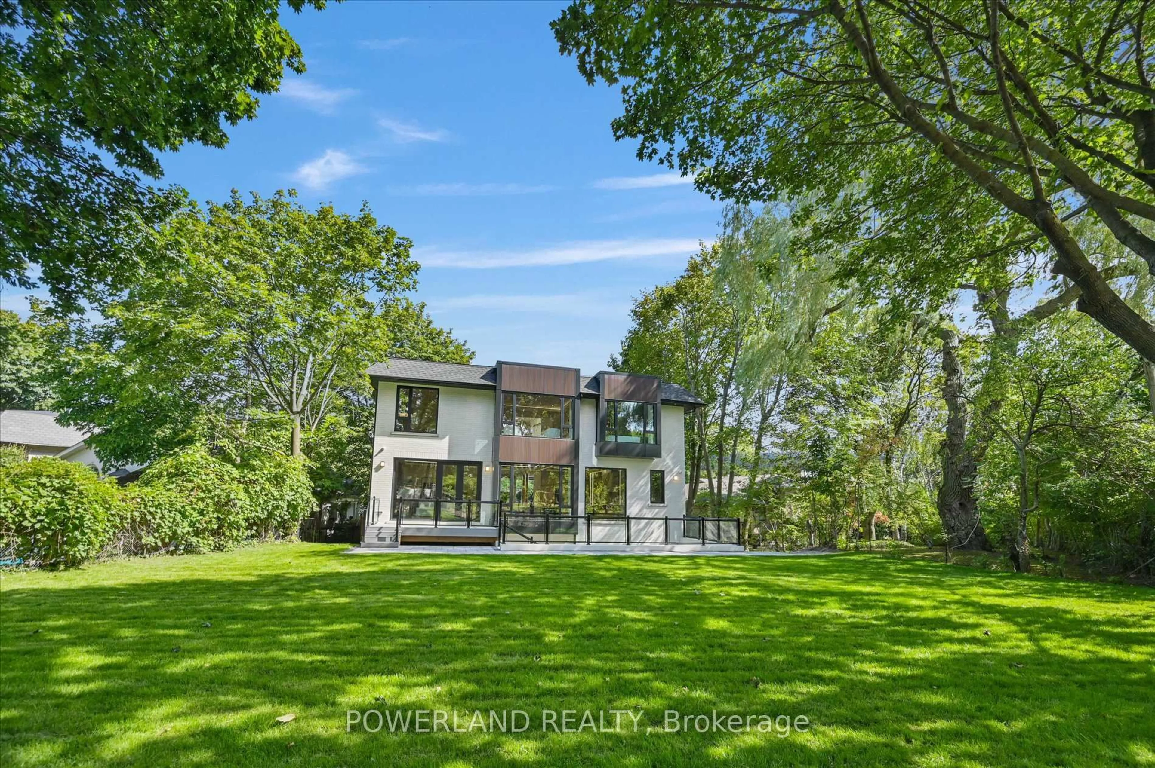 A pic from outside/outdoor area/front of a property/back of a property/a pic from drone, unknown for 53 Whittaker Cres, Toronto Ontario M2K 1K9