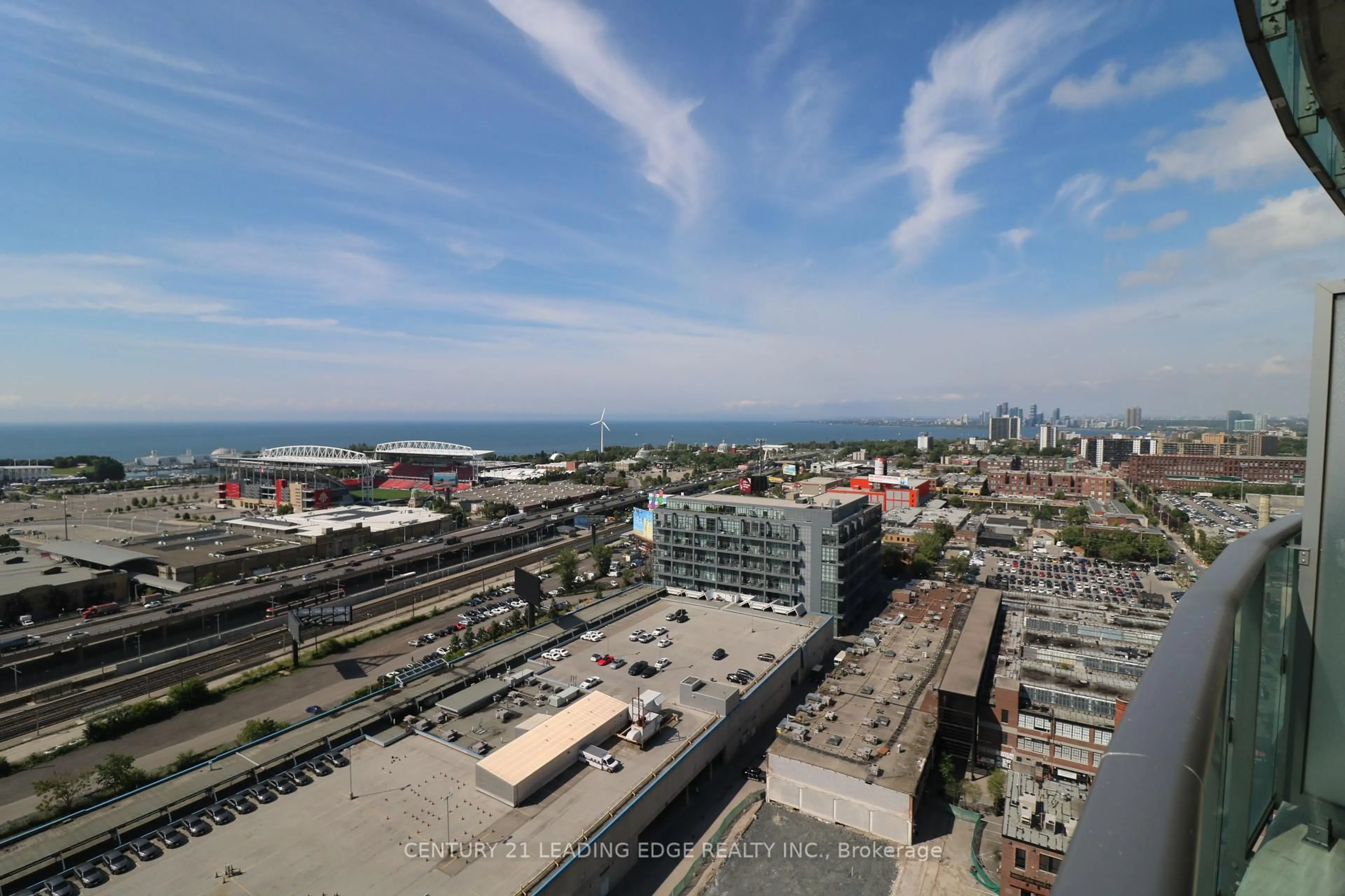A pic from outside/outdoor area/front of a property/back of a property/a pic from drone, city buildings view from balcony for 150 EAST LIBERTY St #909, Toronto Ontario M6K 3R5