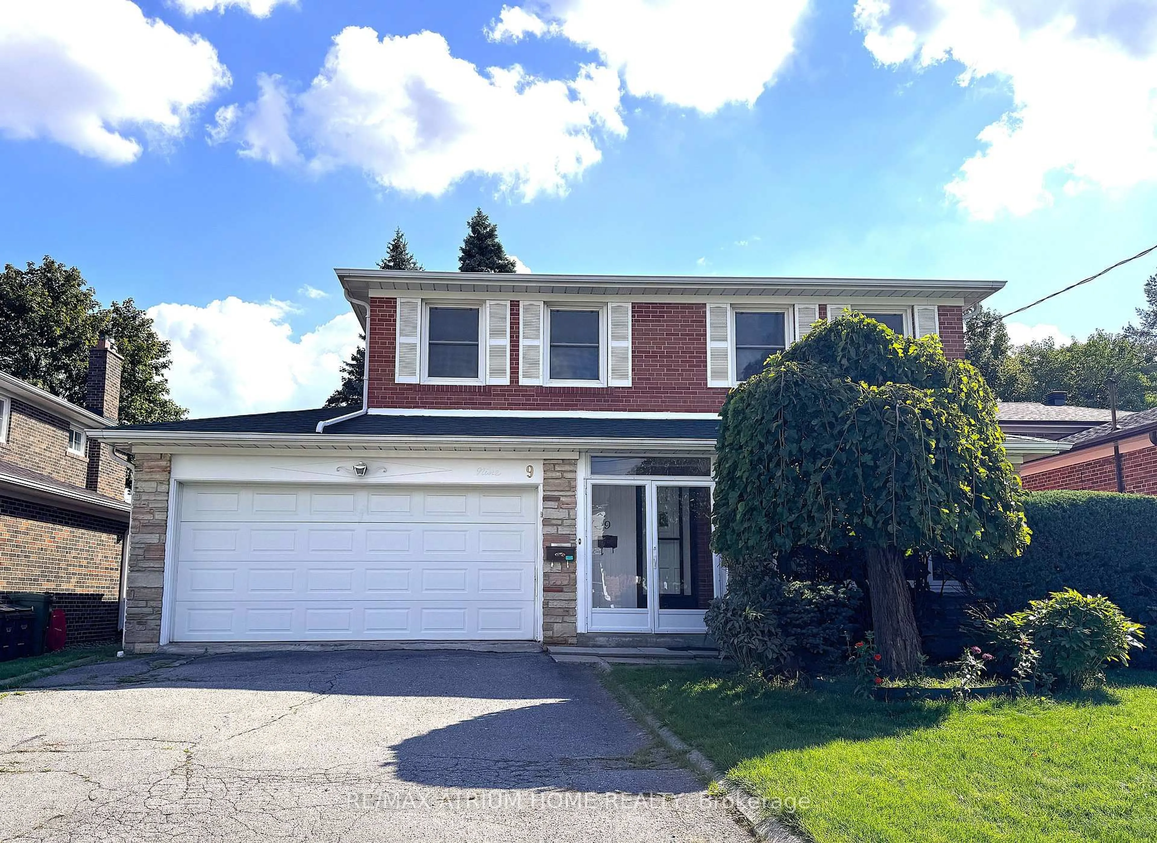 Home with vinyl exterior material, street for 9 Crossen Dr, Toronto Ontario M2M 1N7