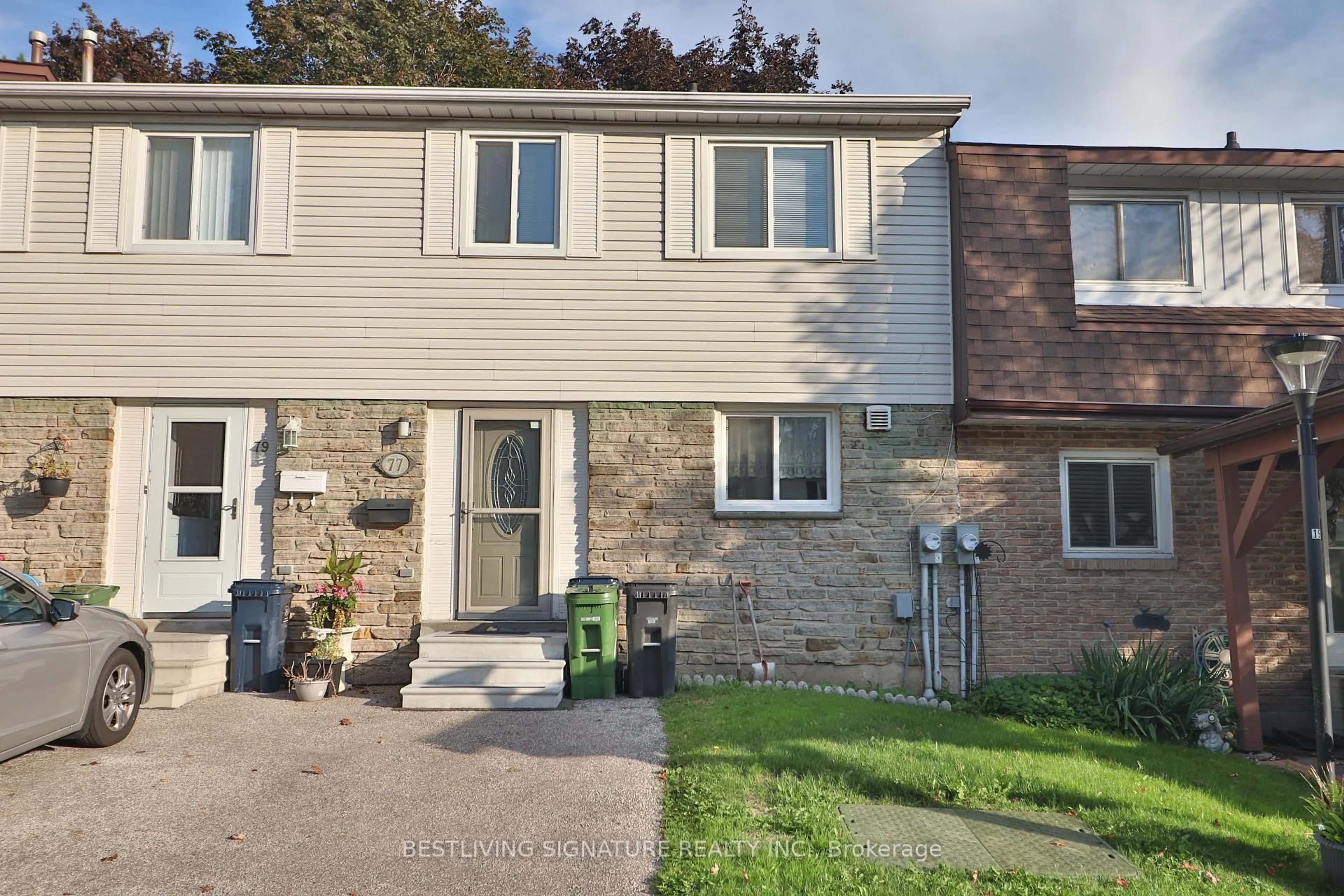Unknown for 77 Crab Appleway, Toronto Ontario M3A 3N2