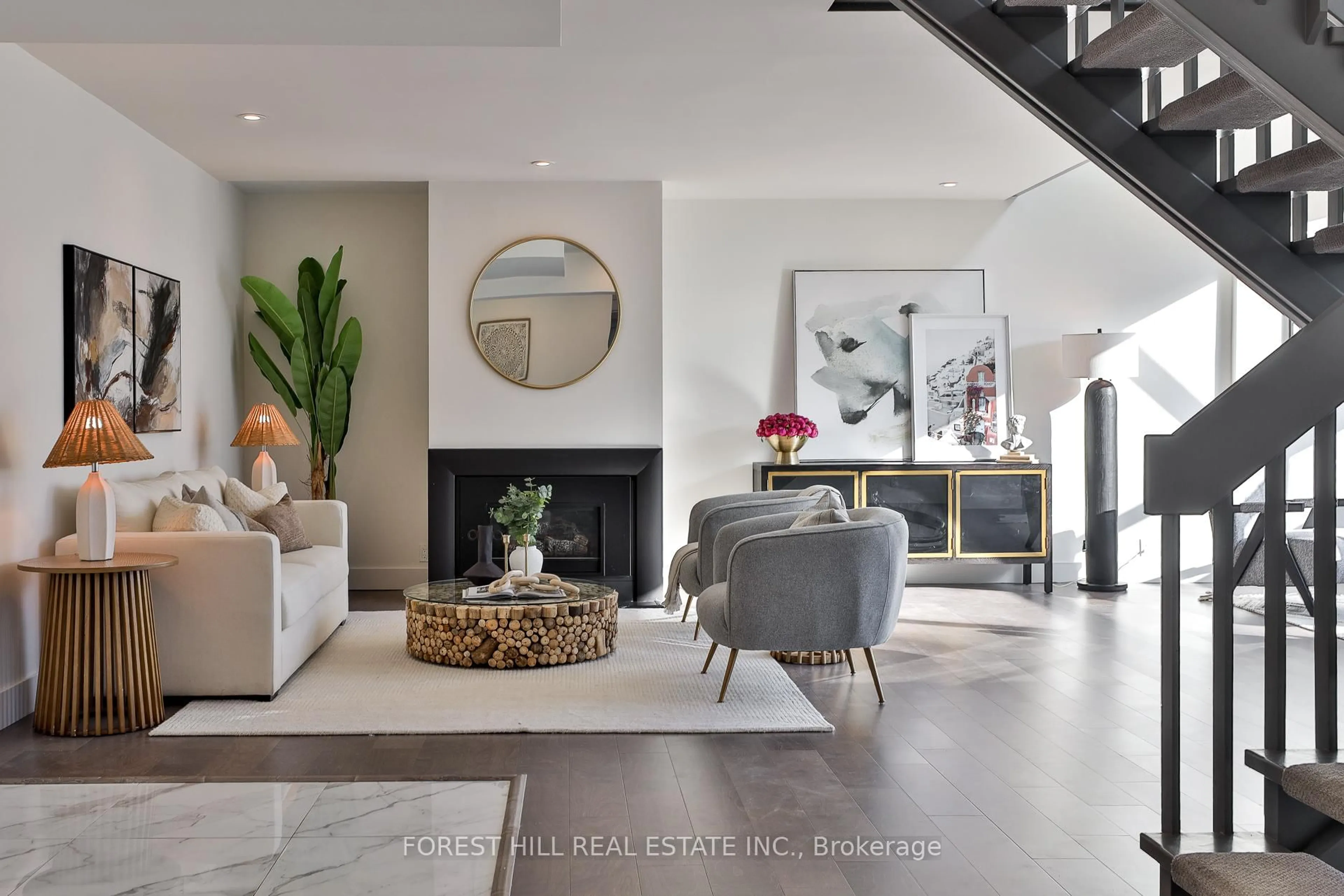 Living room with furniture, unknown for 18A Hazelton Ave #603, Toronto Ontario M5R 2E2