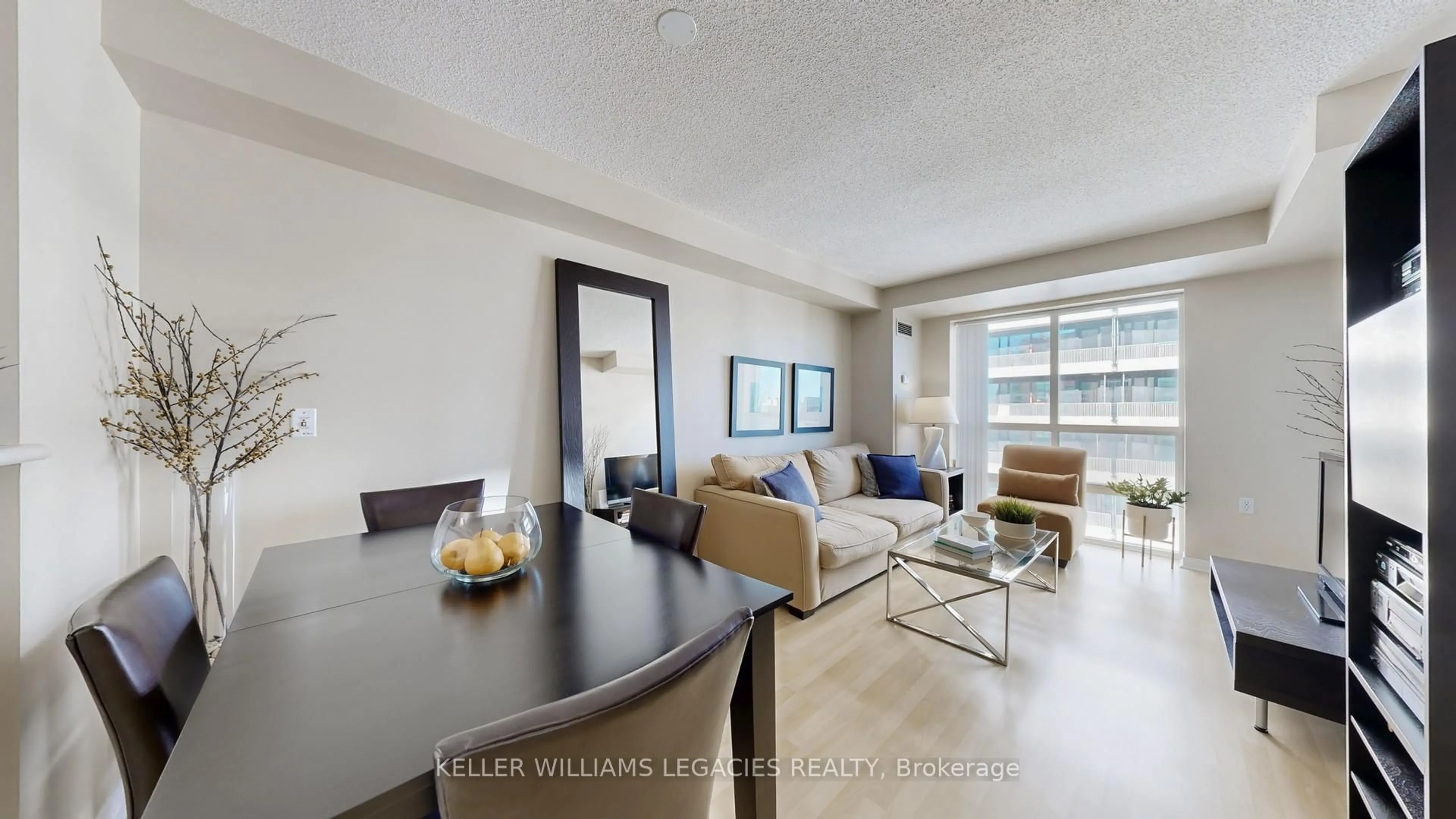 Living room with furniture, unknown for 28 Olive Ave #LPH01, Toronto Ontario M2N 7E6